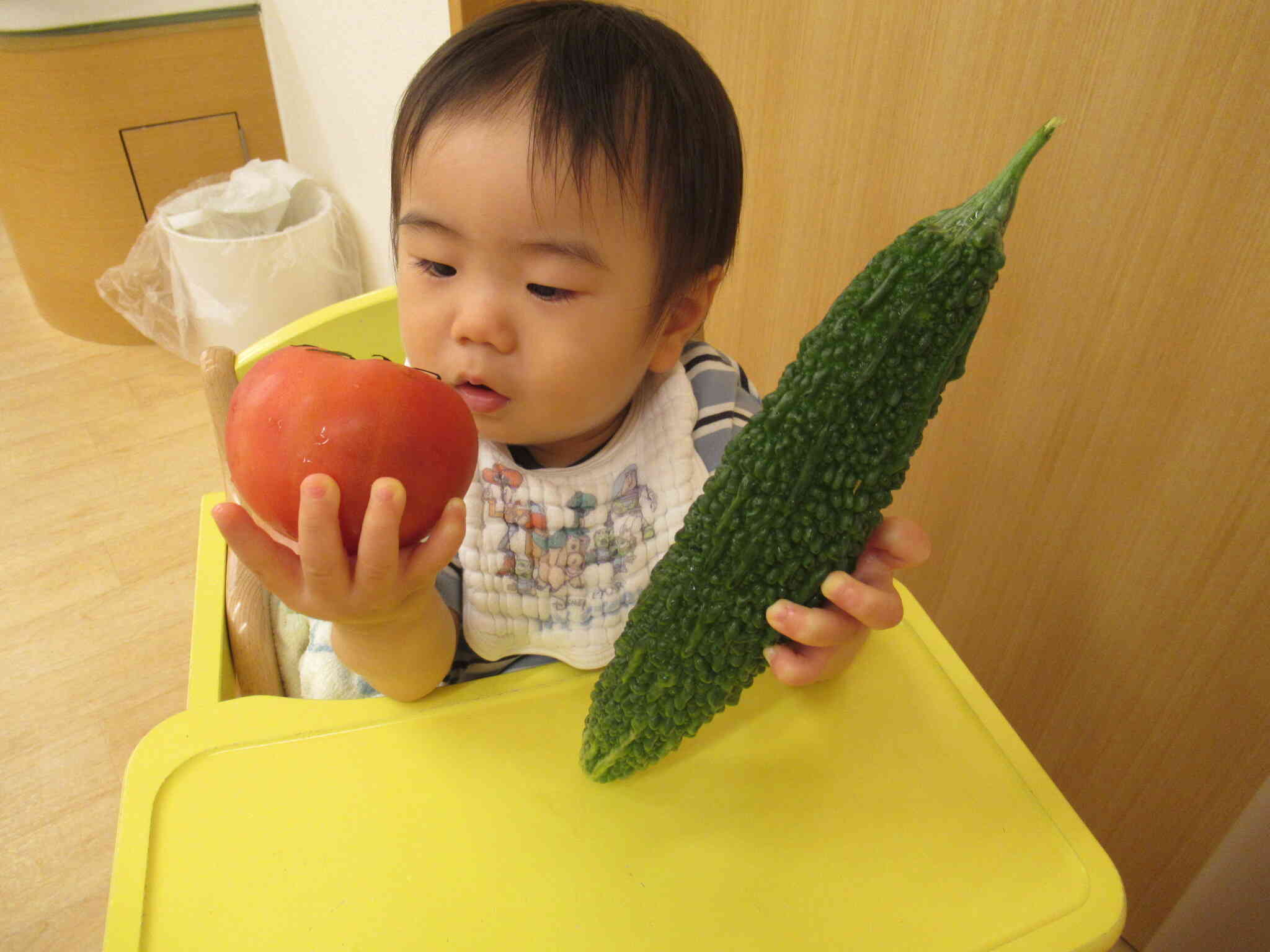 0歳児さんの食育活動の様子♪