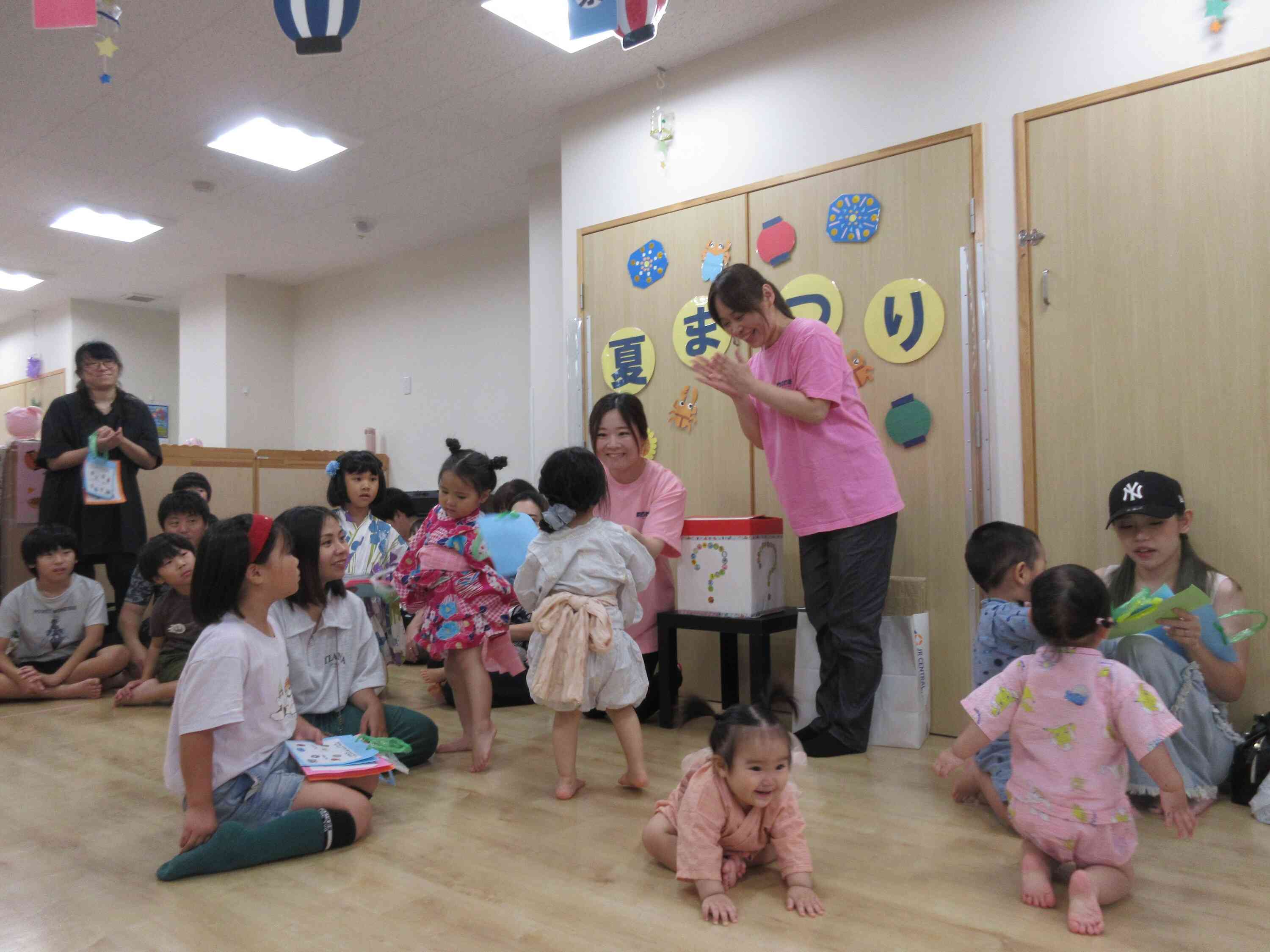抽選会もありました。「いいものが当たるかな？楽しみだね」番号が言われるたびにドキドキしたね