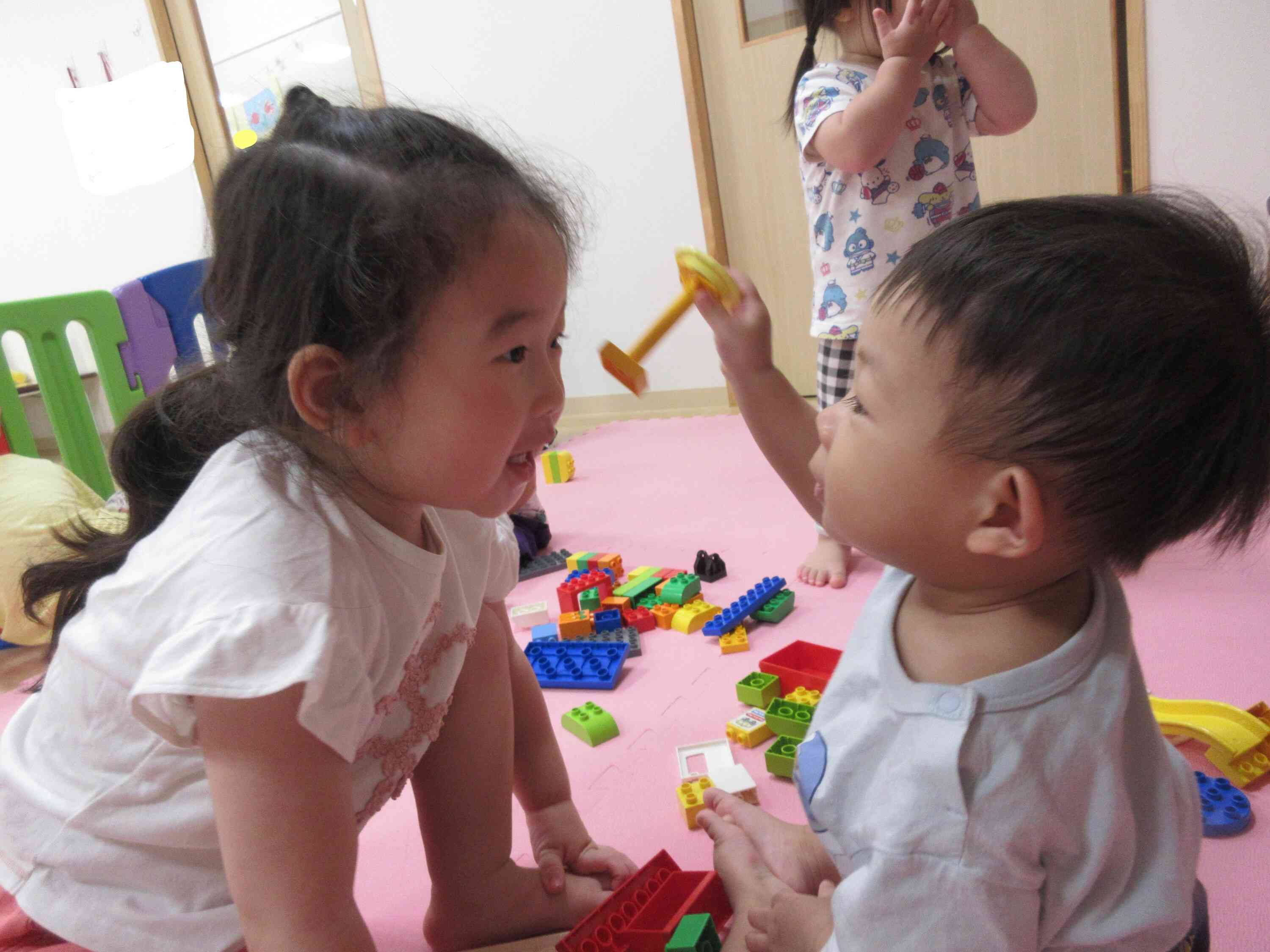 異年齢の子ども達との関わりもたくさんあります