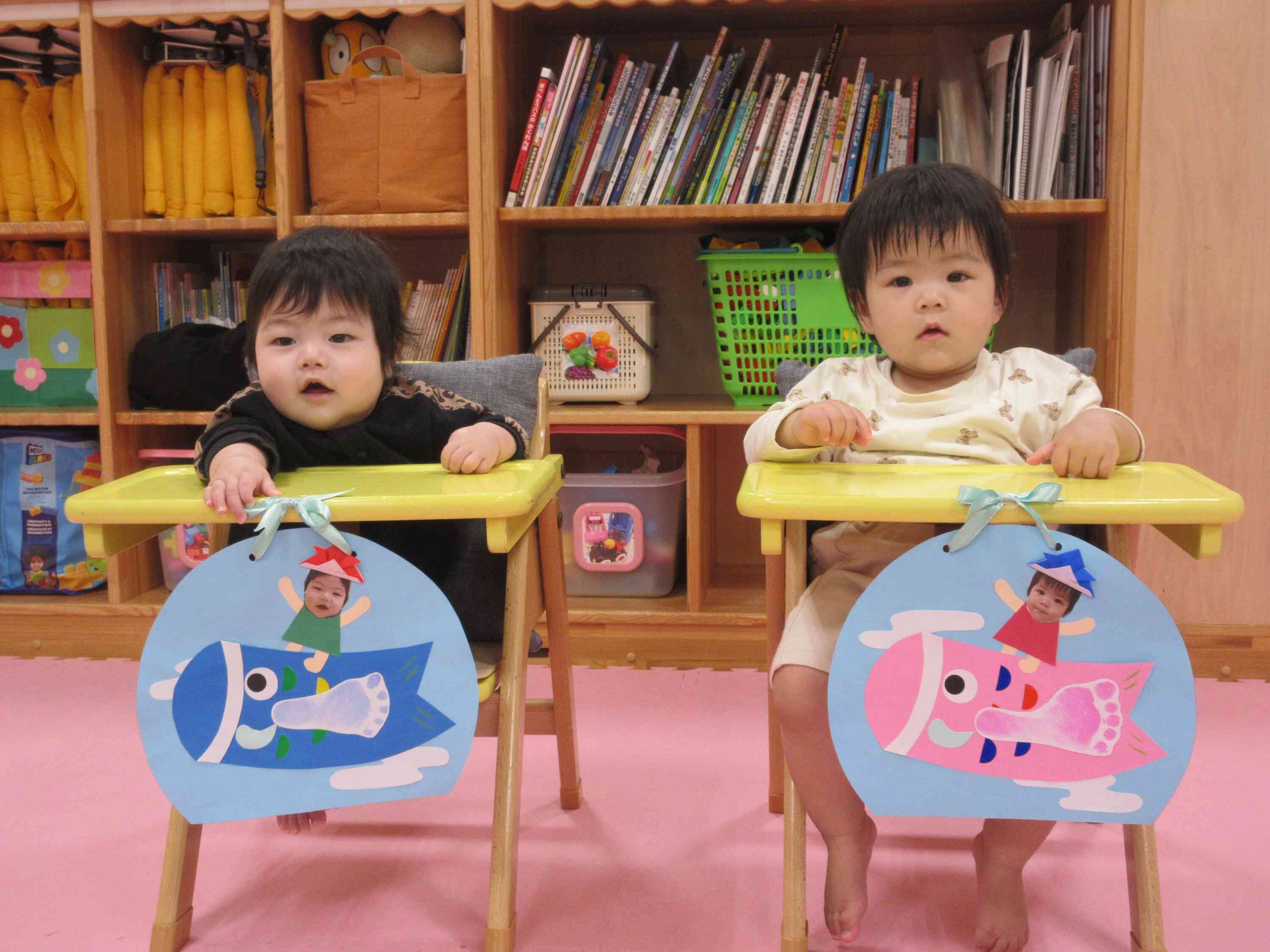 ひよこ組（０歳児）さんのお友達もこいのぼりを作りましたよ。