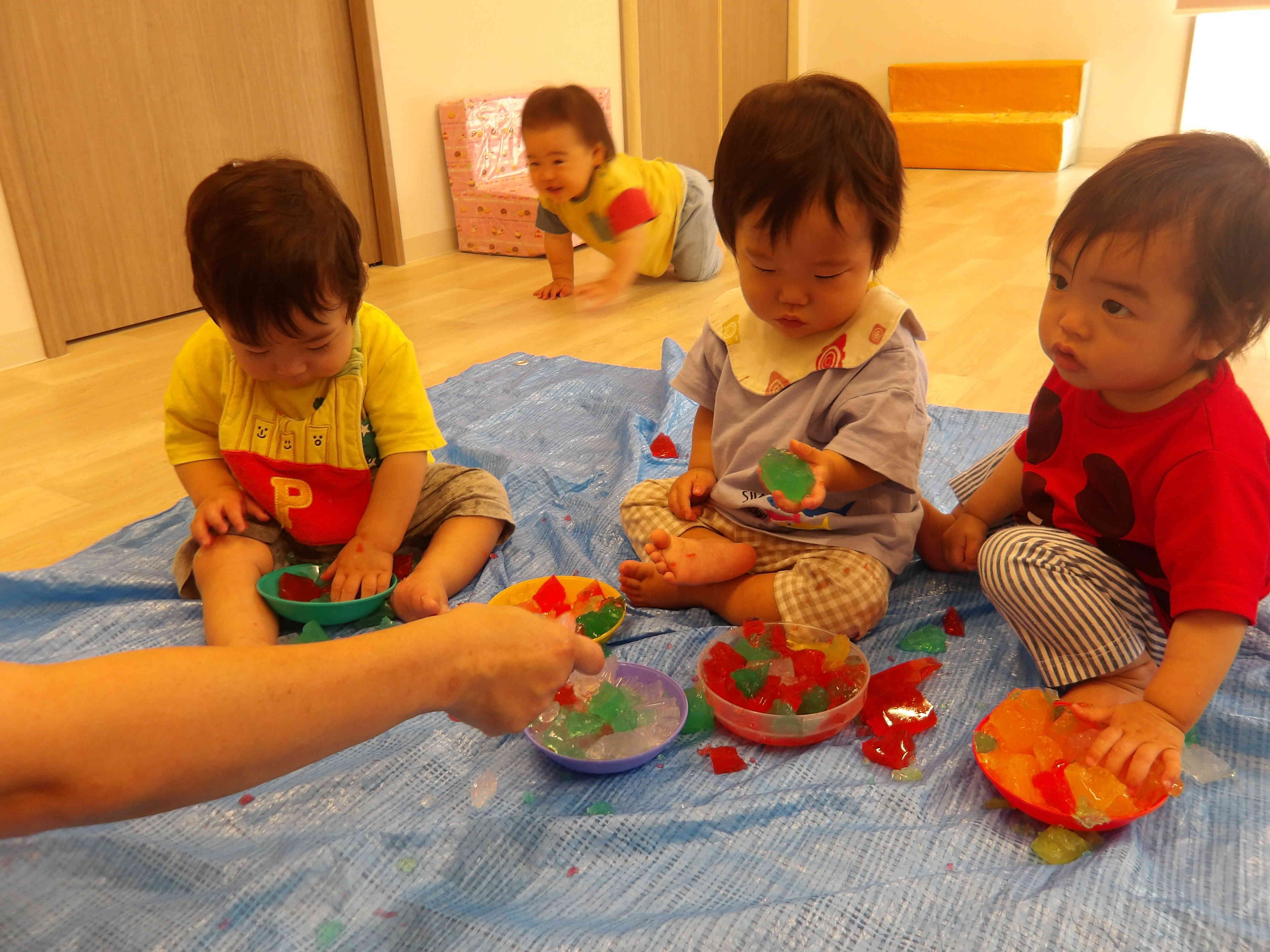 ひよこ組の日常（０歳児）