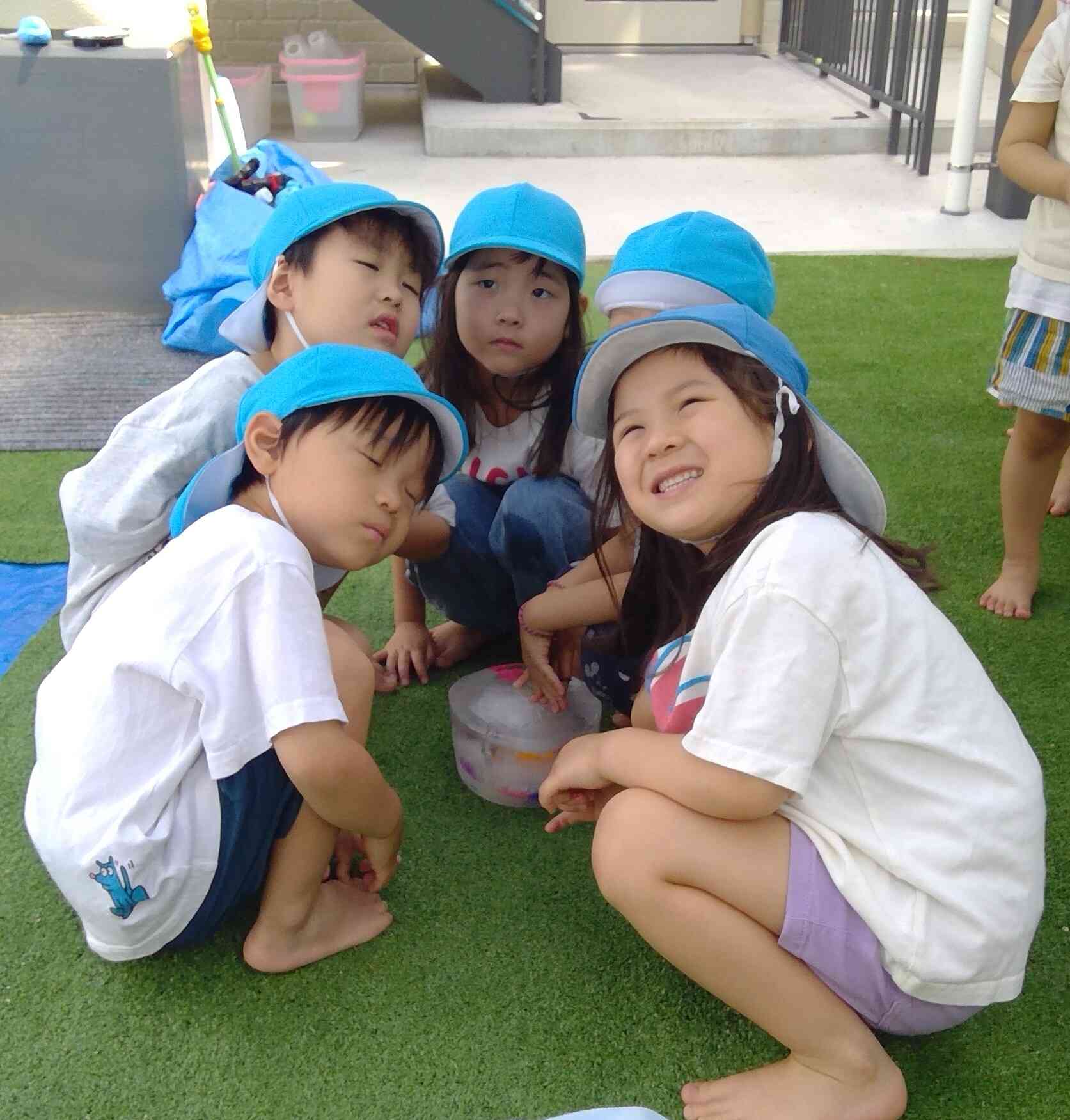 氷遊び（幼児）