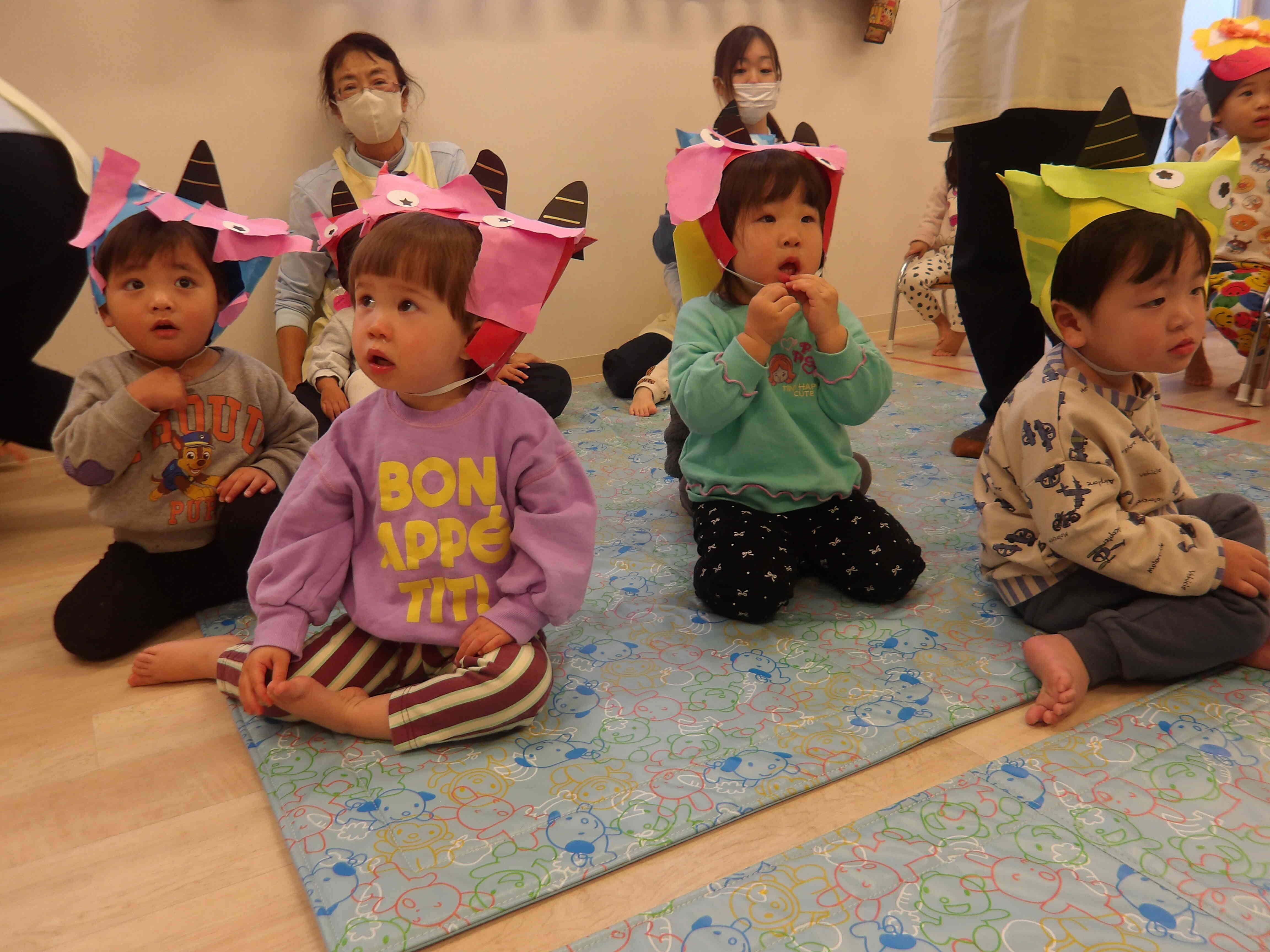 あひるぐみさんも、かわいいおににへんし～ん！！