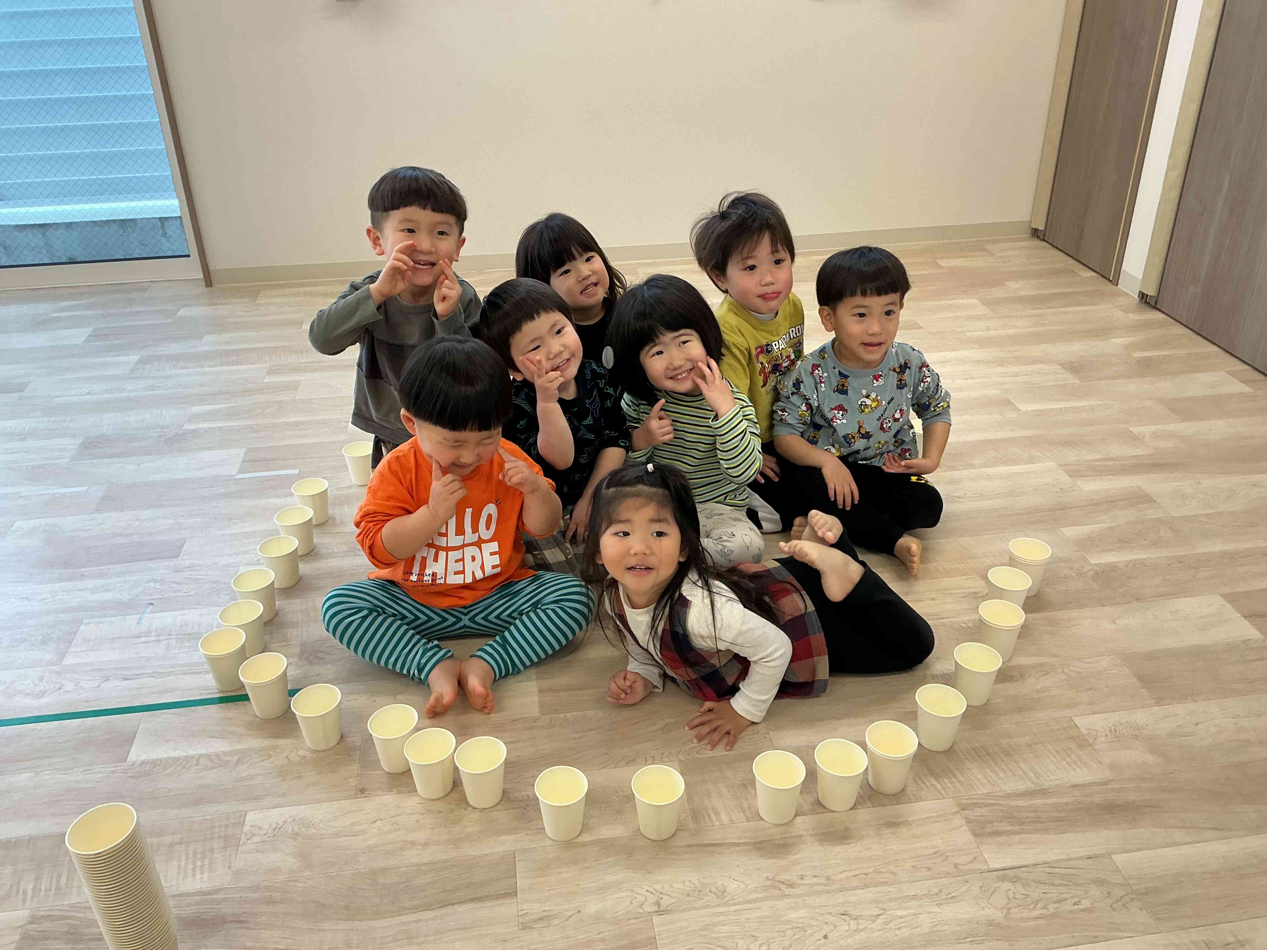 うさぎ組による紙コップ祭り♡