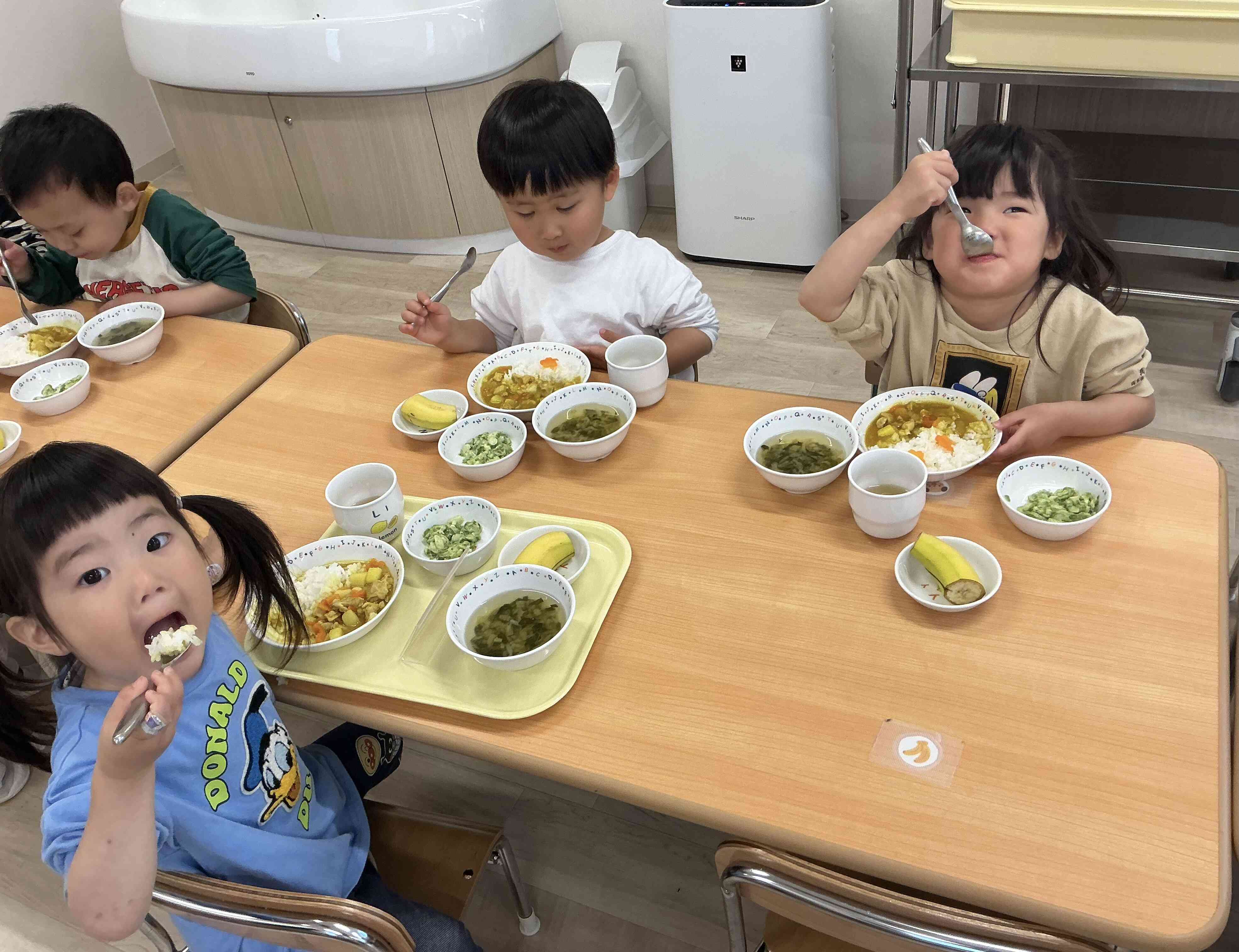 たくさん食べるよ〜！♪