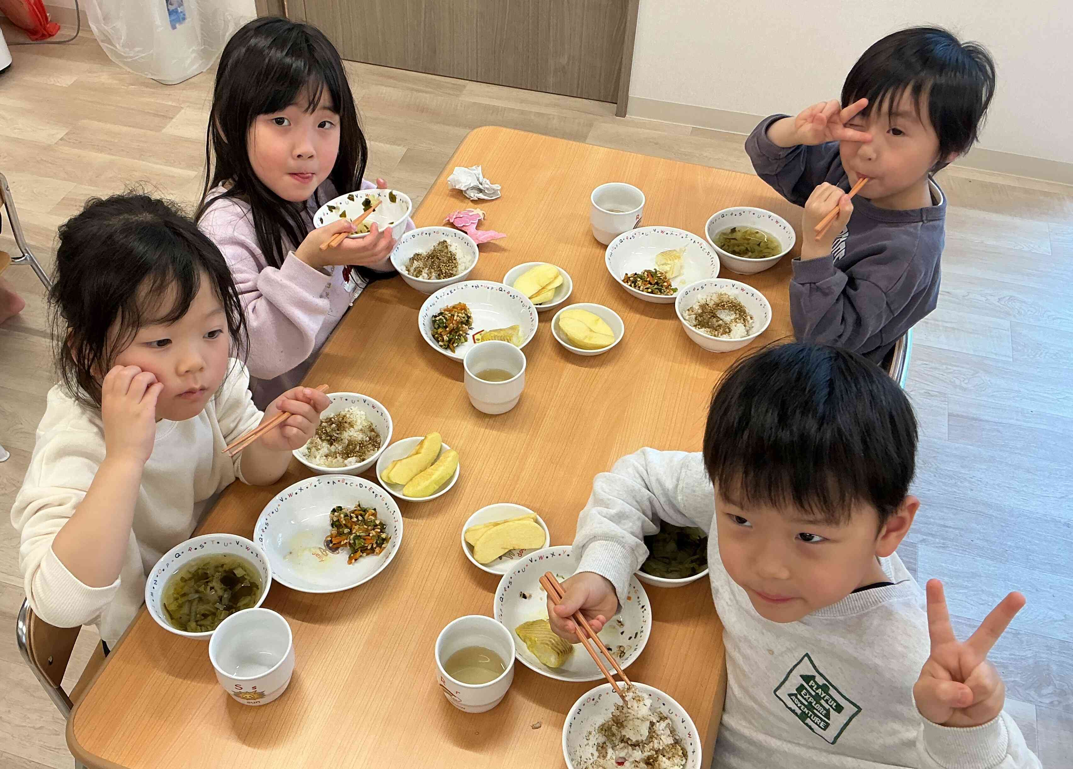 みんなで食べたらおいしいね✌