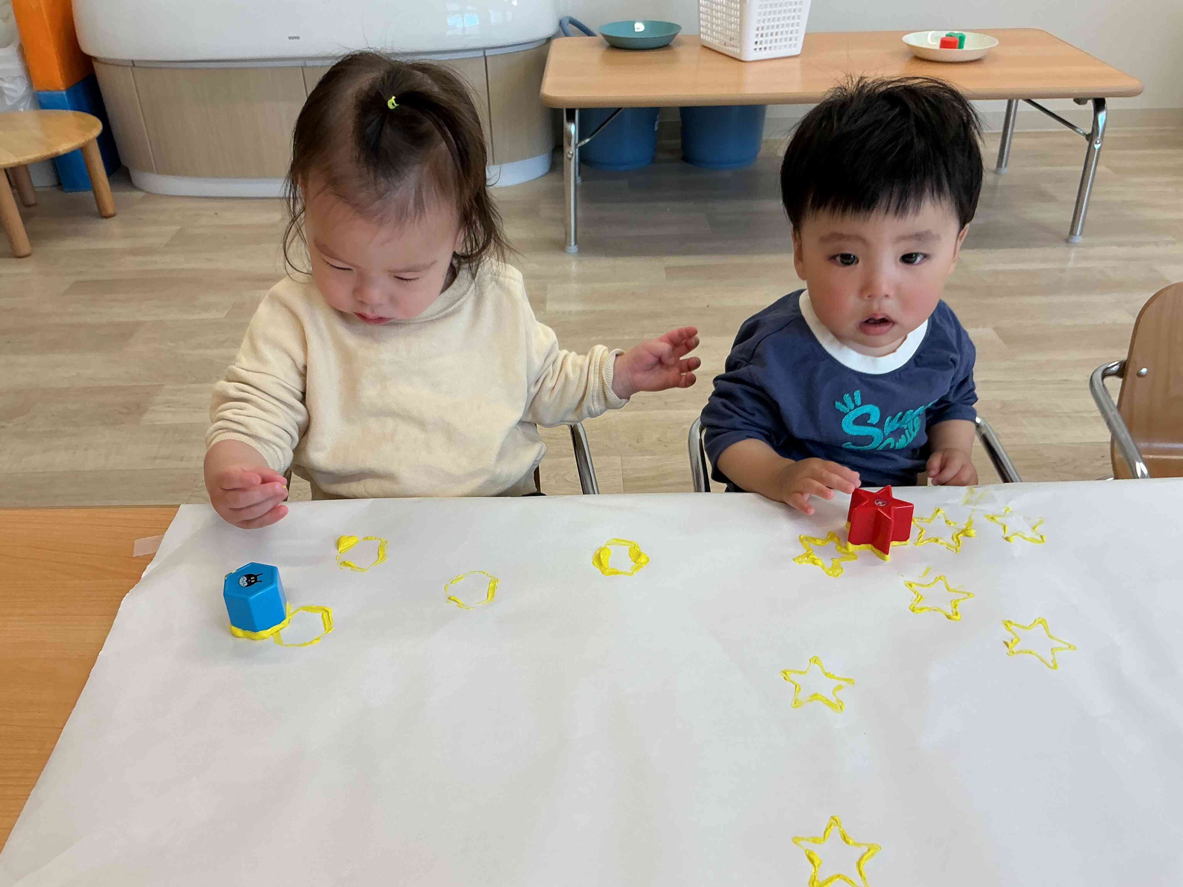 (1歳児)製作たのしい♡