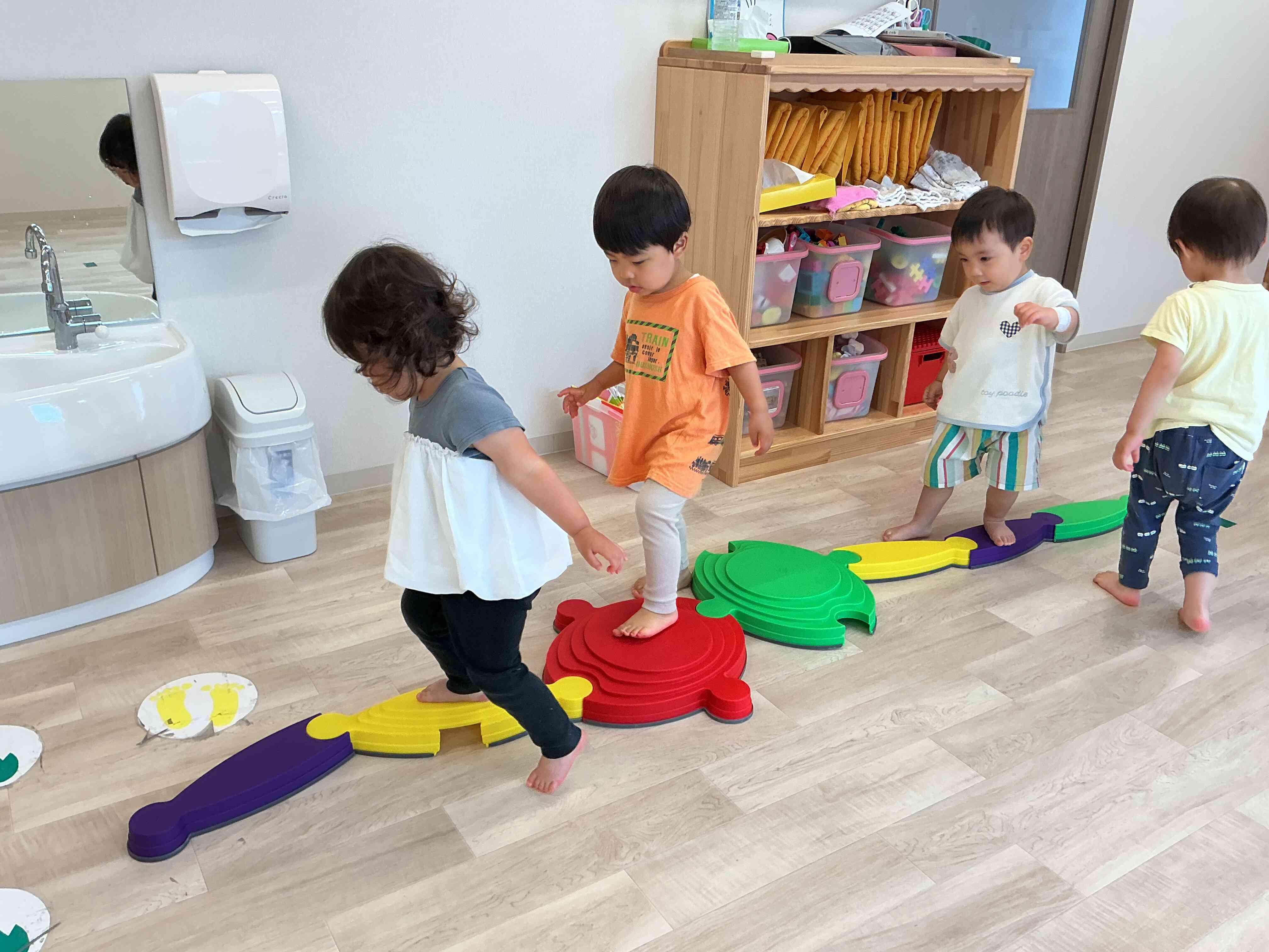2歳児　「もう一回！」が止まらないサーキット遊び！