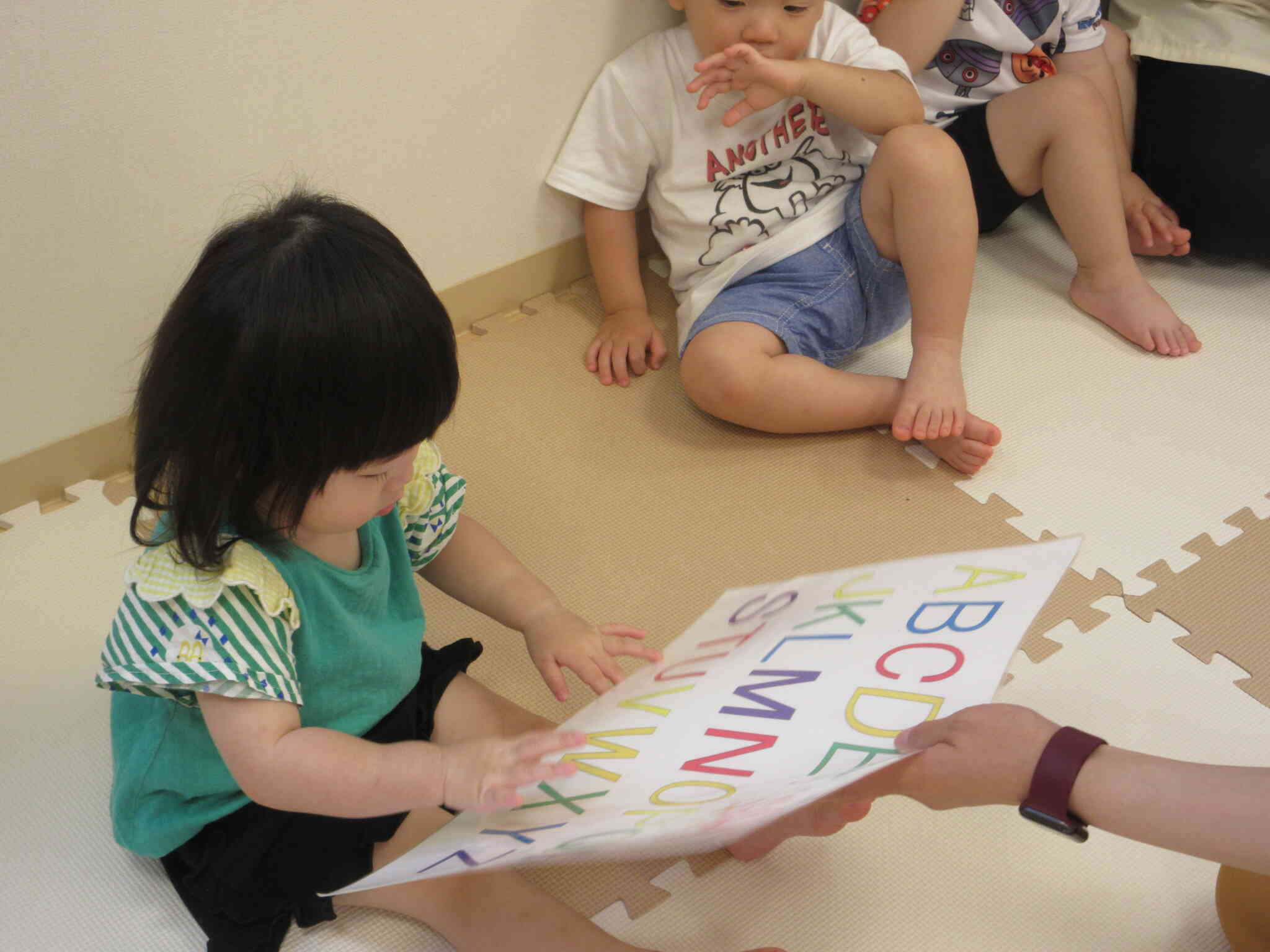 What color is an apple?