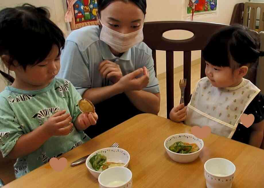 絵本と仲良くなれる食育活動