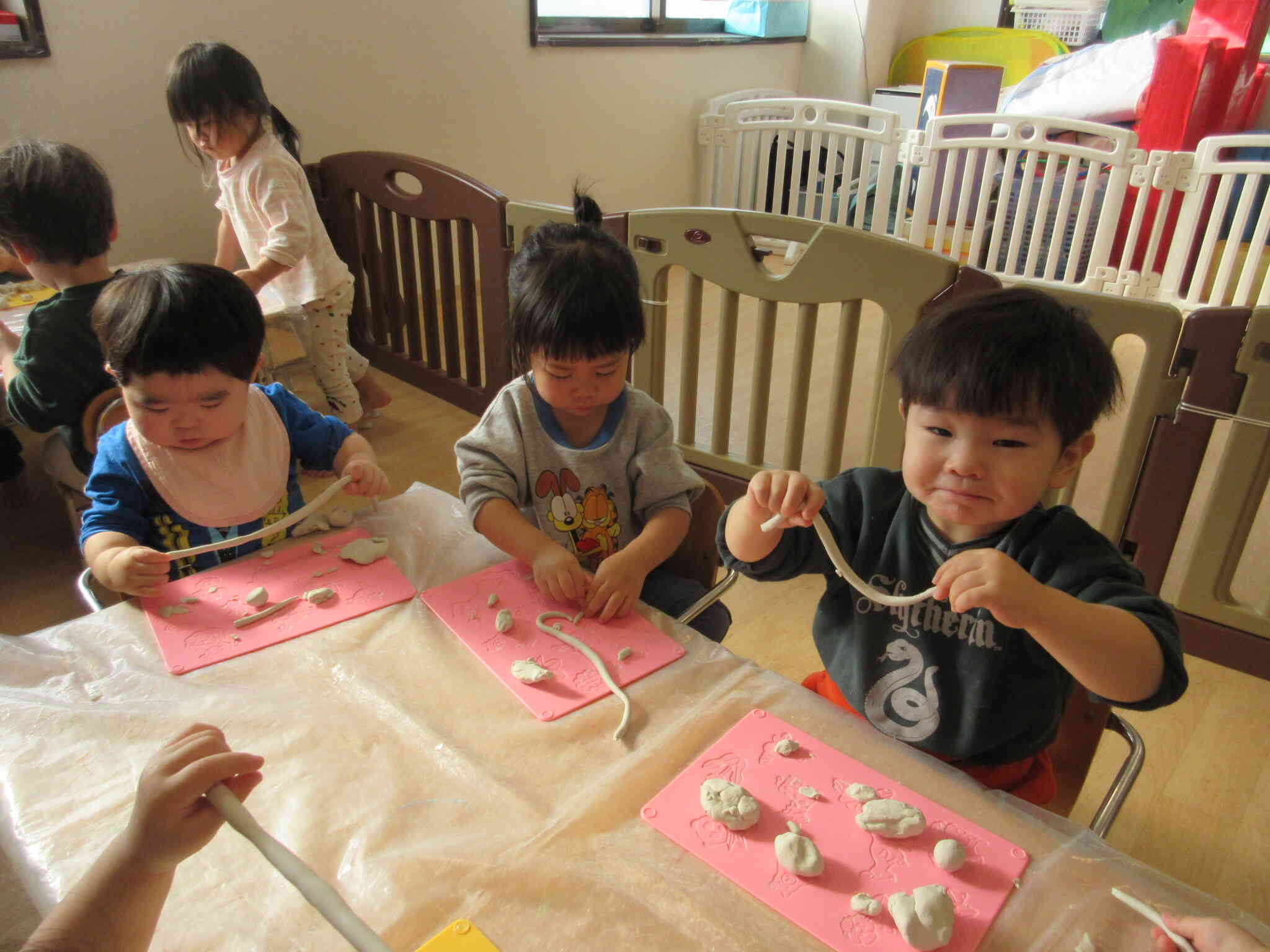 ヘビさんに、ごはんをあげよう