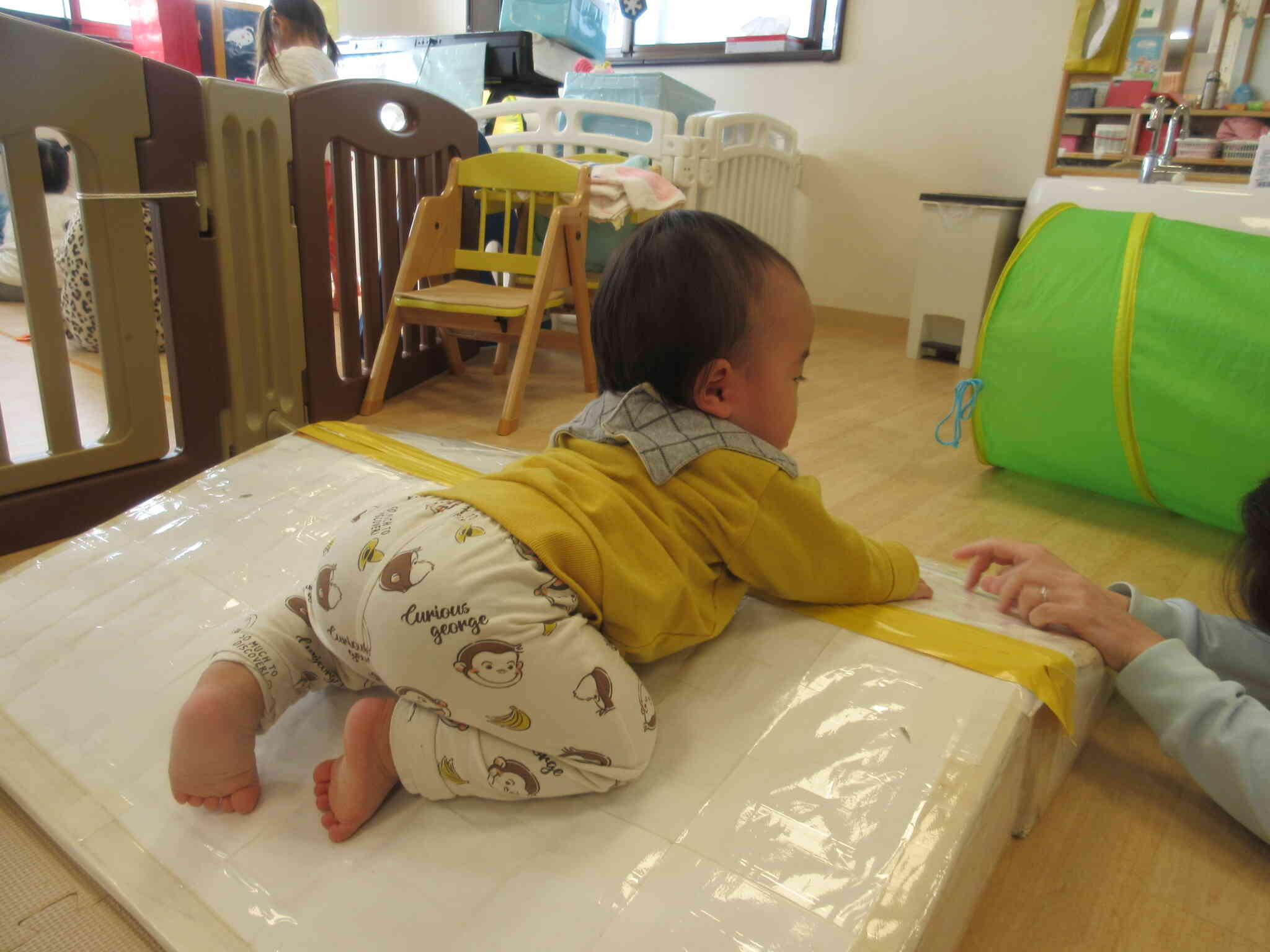 のぼったり　くぐったり