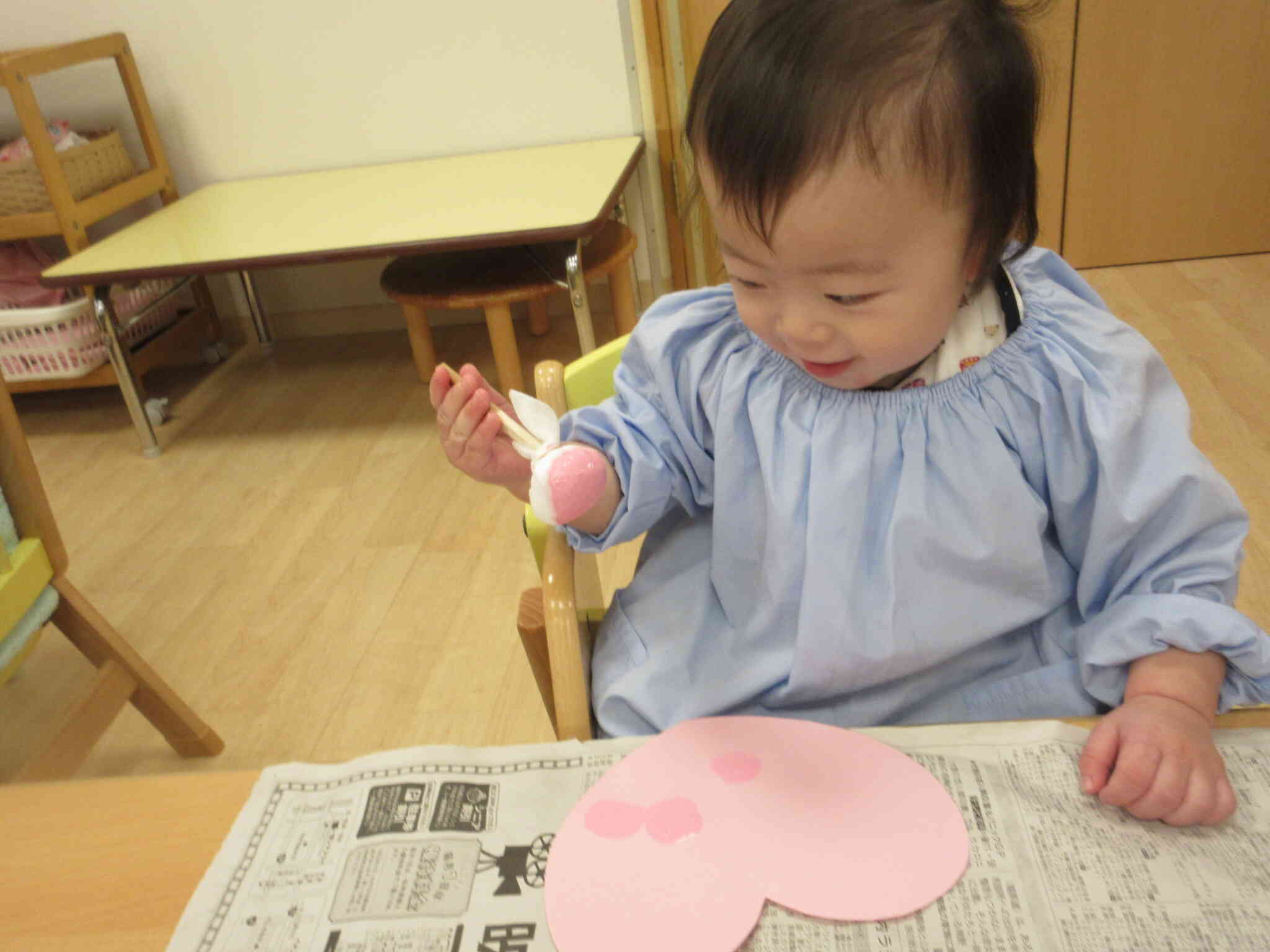 絵の具にチャレンジ