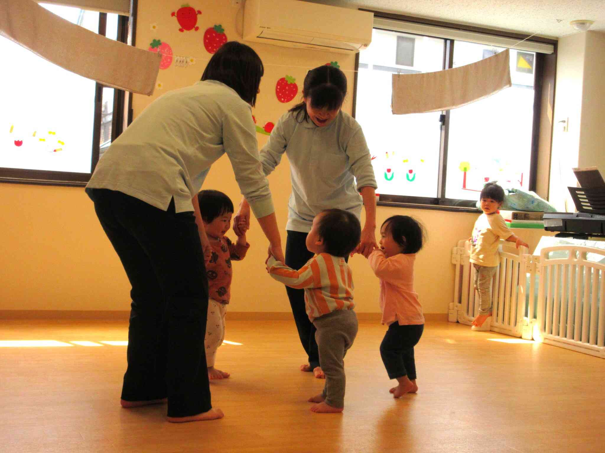 からだを使って遊びましょう