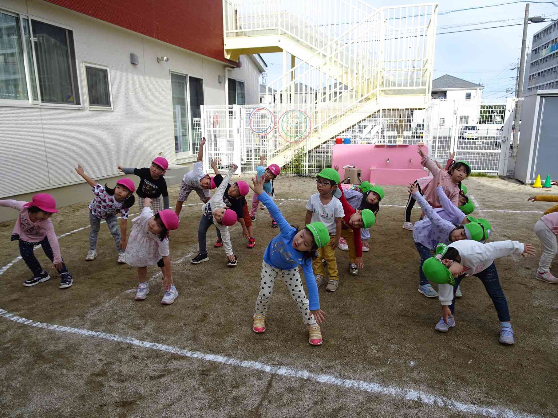 運動会の体操も元気な掛け声とともに盛り上がっています！