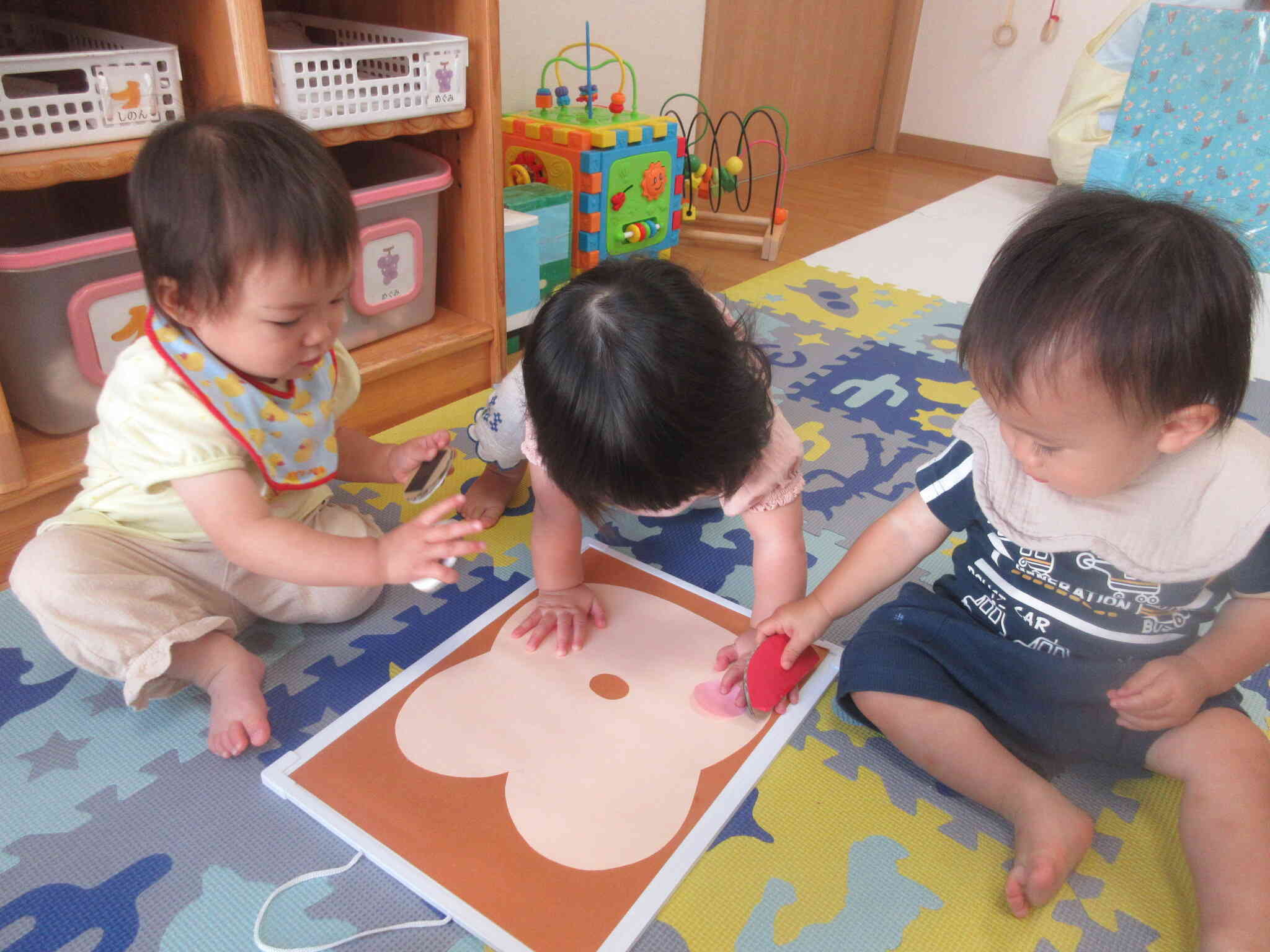 おサルさんのおめめとお口をぴったんこ！！