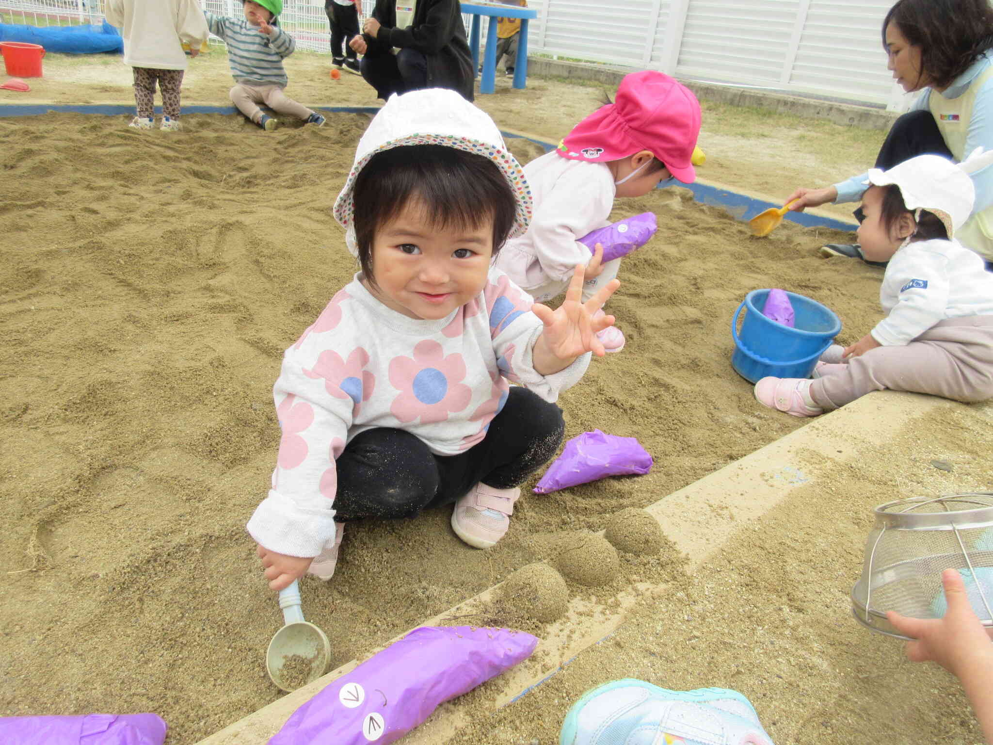 カメラを向けると・・・