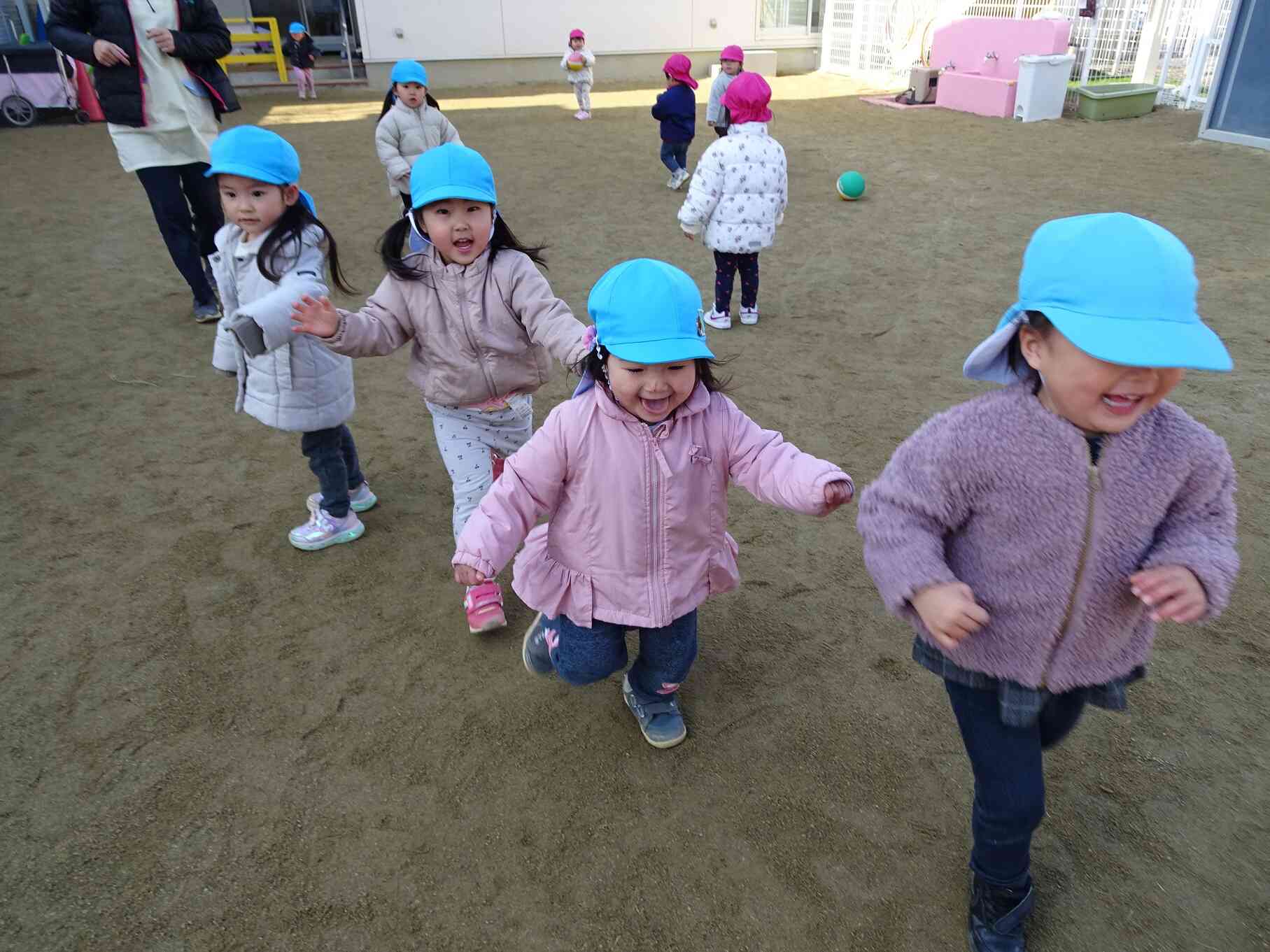 頑張って逃げ切るぞー！