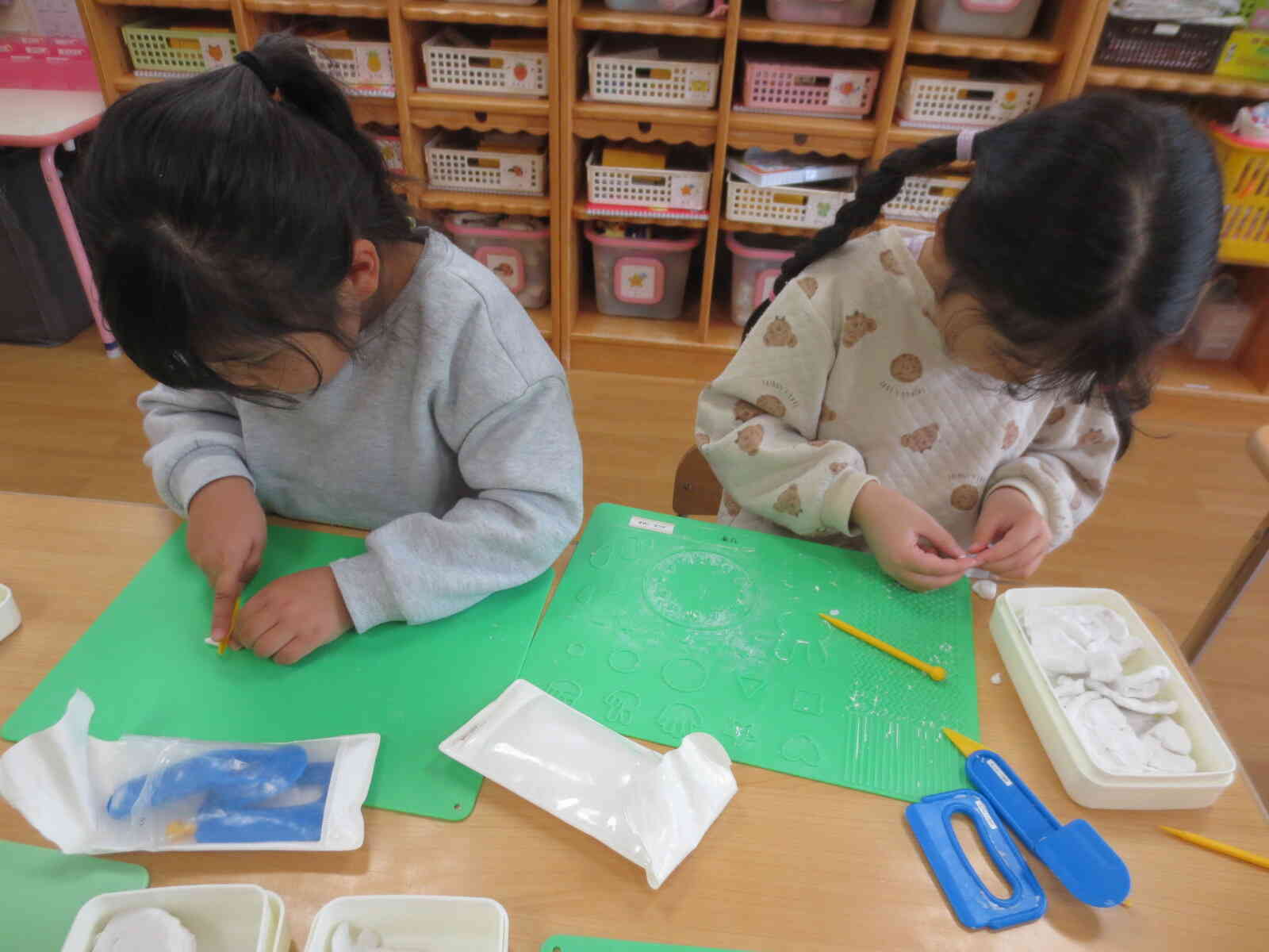 手先を器用に使って、細かなパーツも作ってくれました！