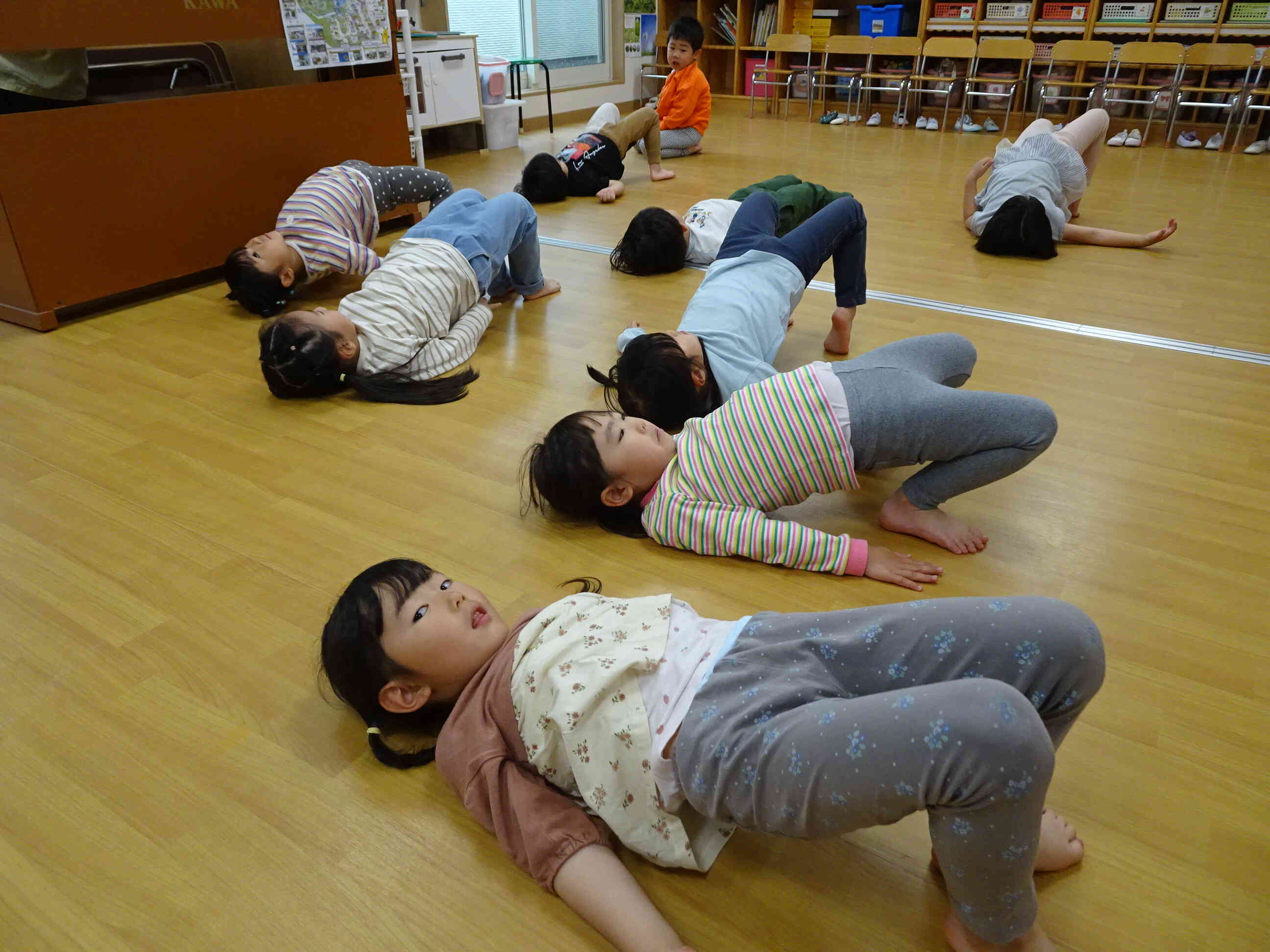 しっかり床からお尻上がってるね！