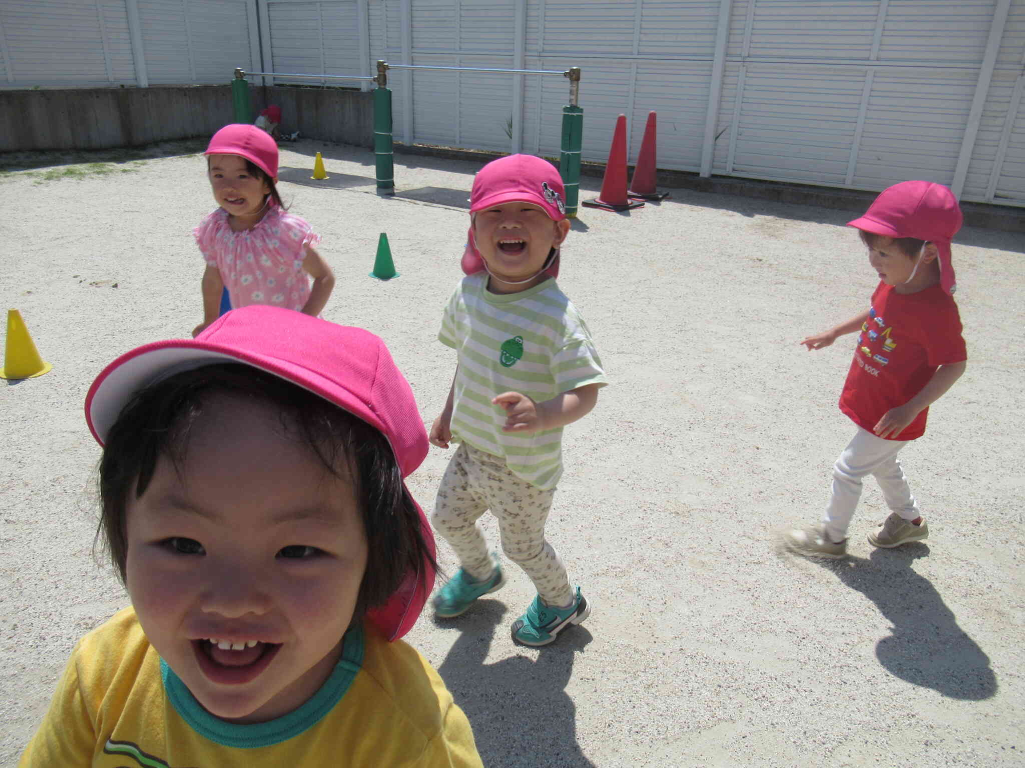 「まてまて～」走るの楽しいね！