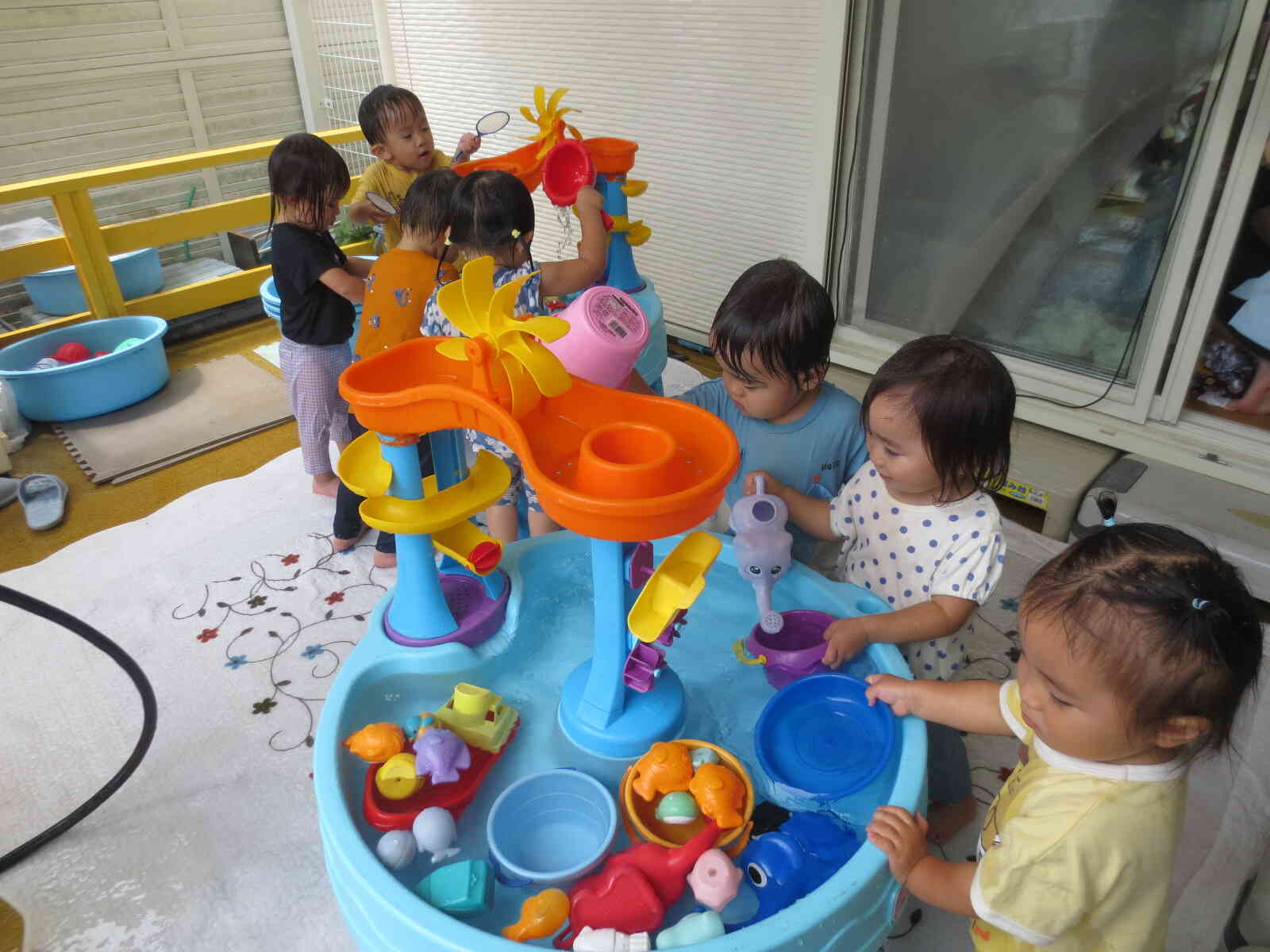 お水で遊ぶのってたのしい！！