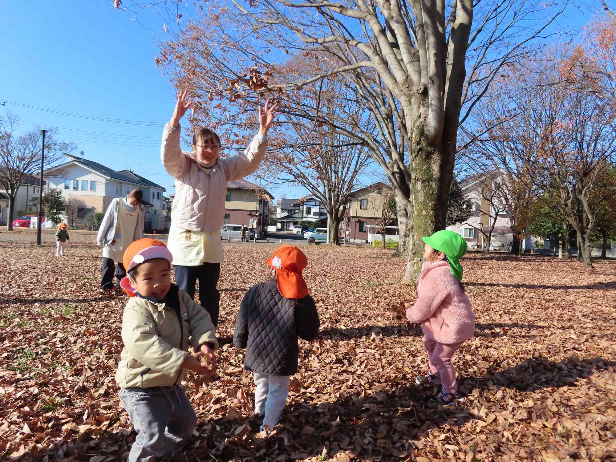 先生と一緒におおはしゃぎです♪