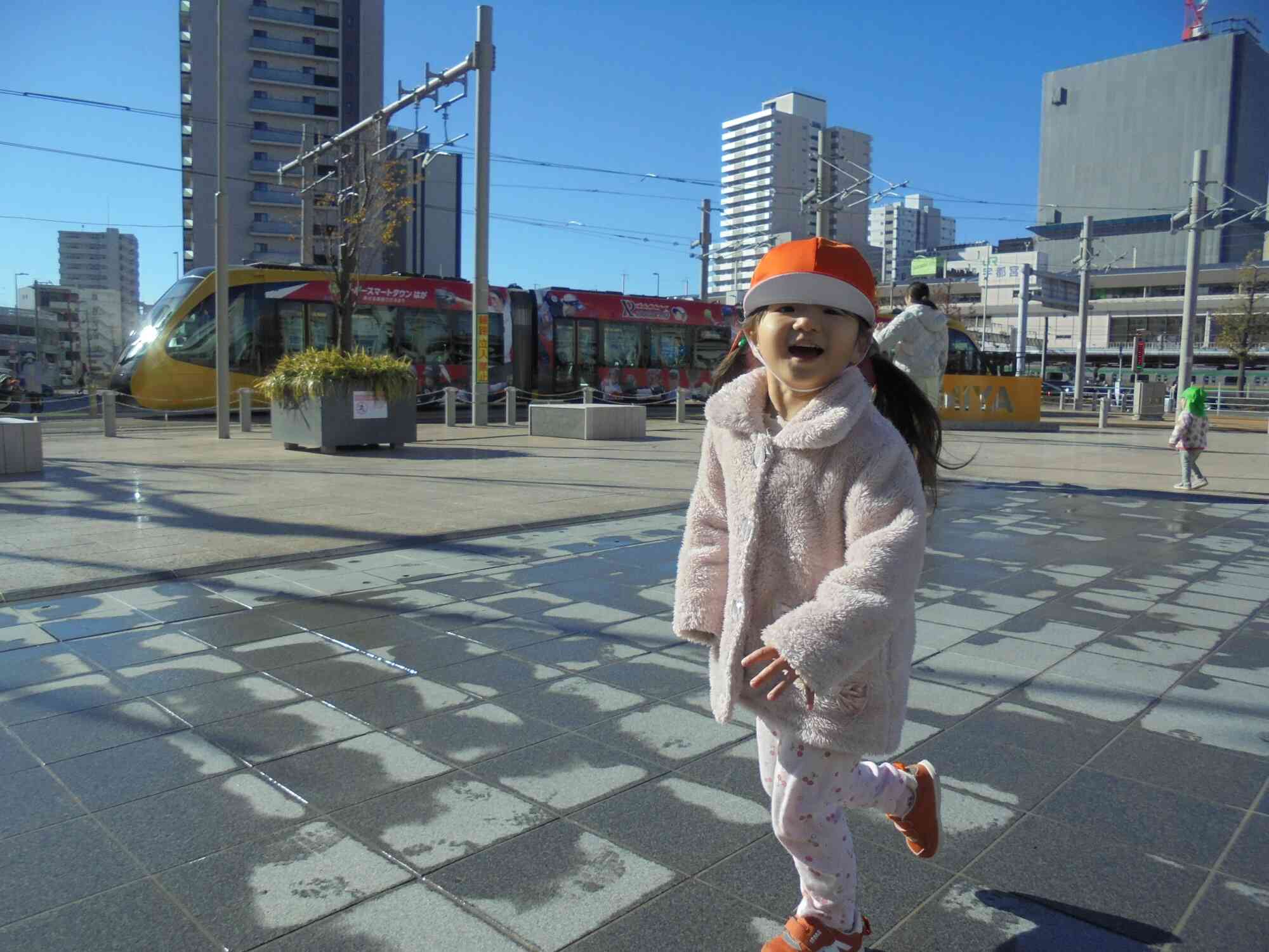 LRTが見えるよ♪