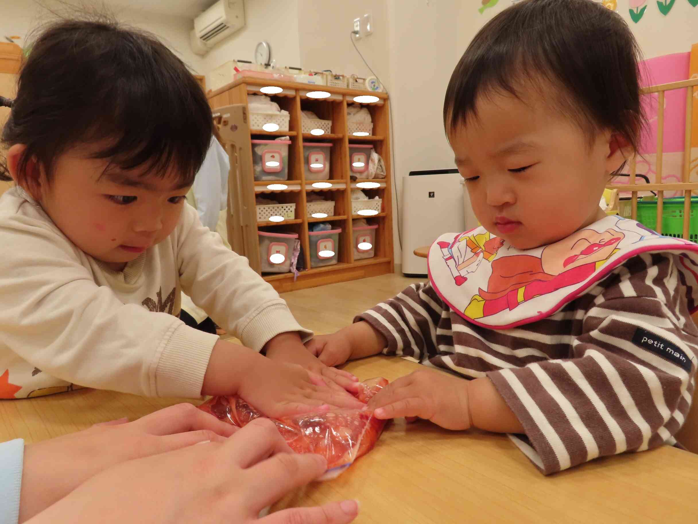 2人でぎゅっぎゅっ！