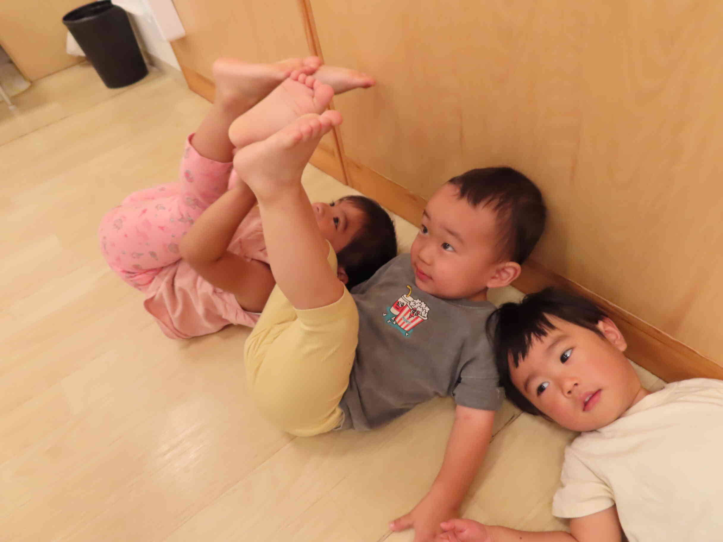 時には真剣な顔も…