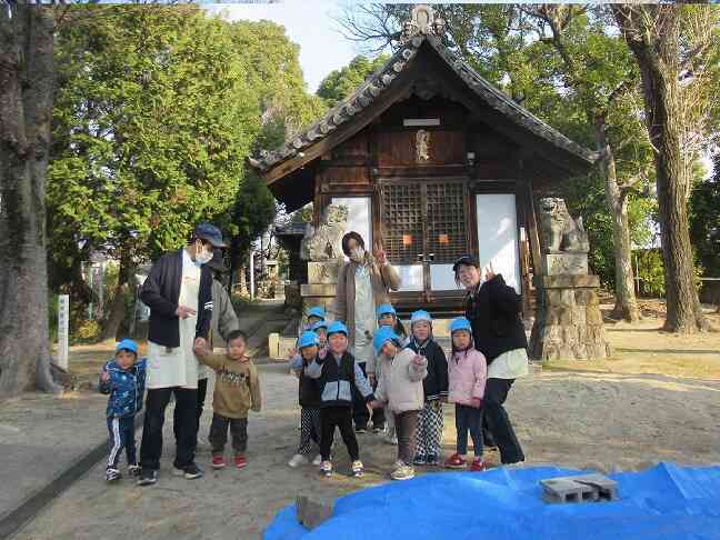 初詣(うさぎ組・2歳児)