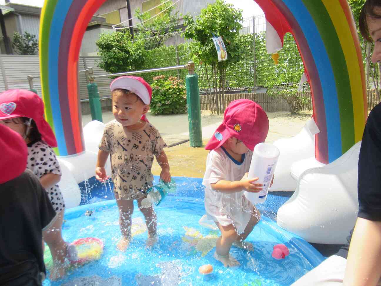 水遊びが始まりました！