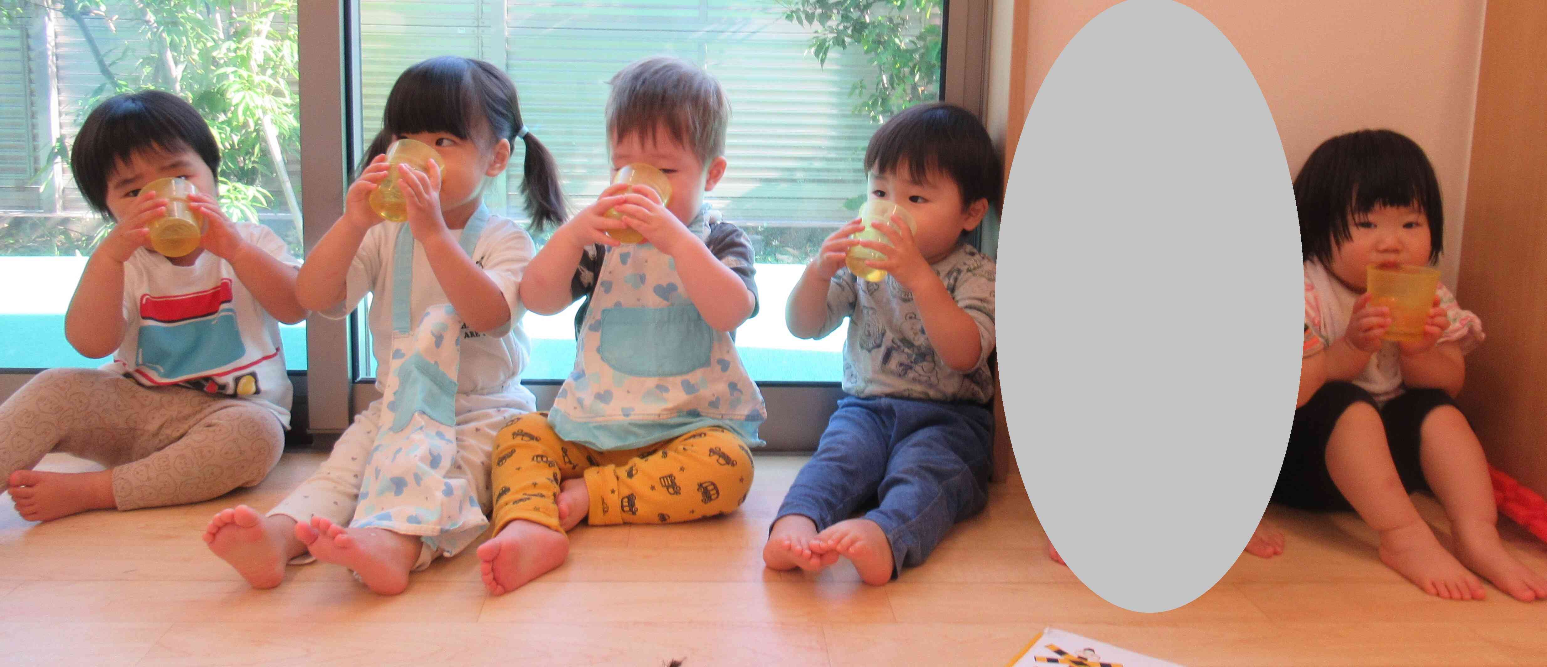 お茶タイム☆彡あひる組（１歳児