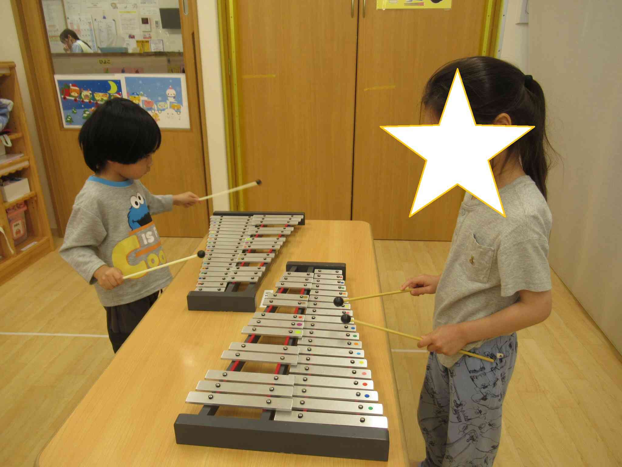 強く叩いたり、弱く叩いたりして力加減を変えながら叩いていました！