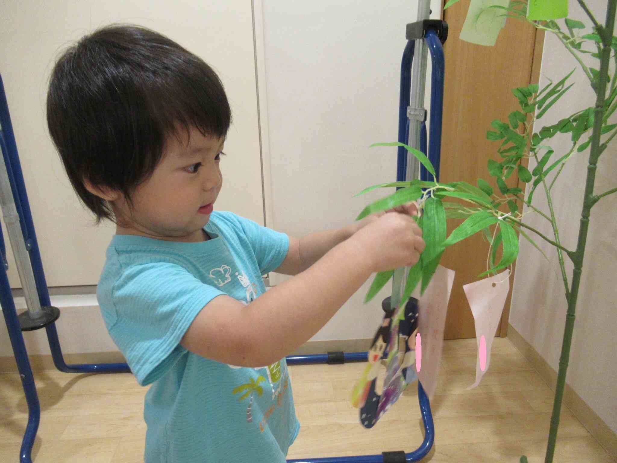 うさぎ組（2歳児）七夕製作しました☆