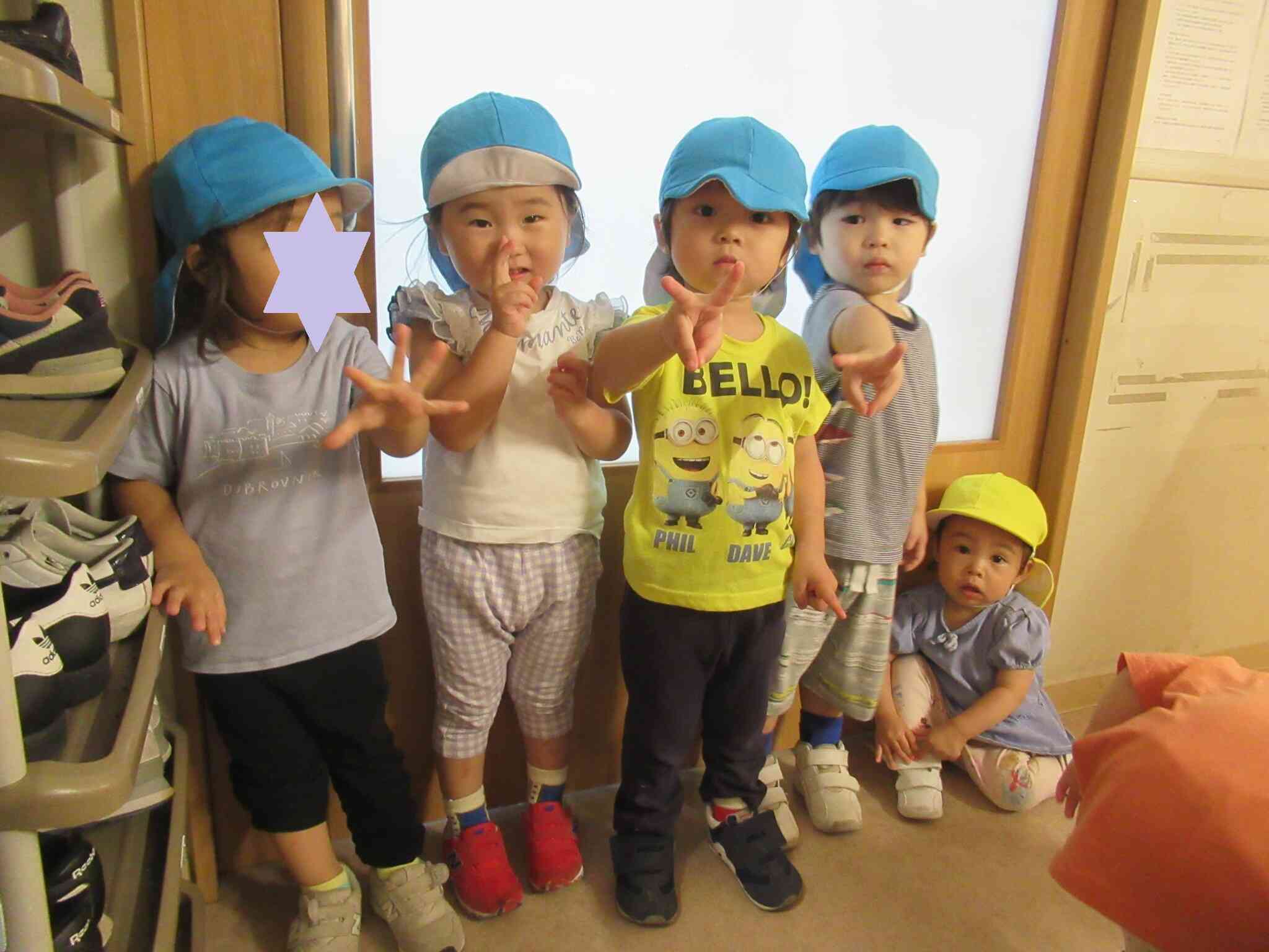 戸外活動の様子（ひよこ、あひる、うさぎ組）