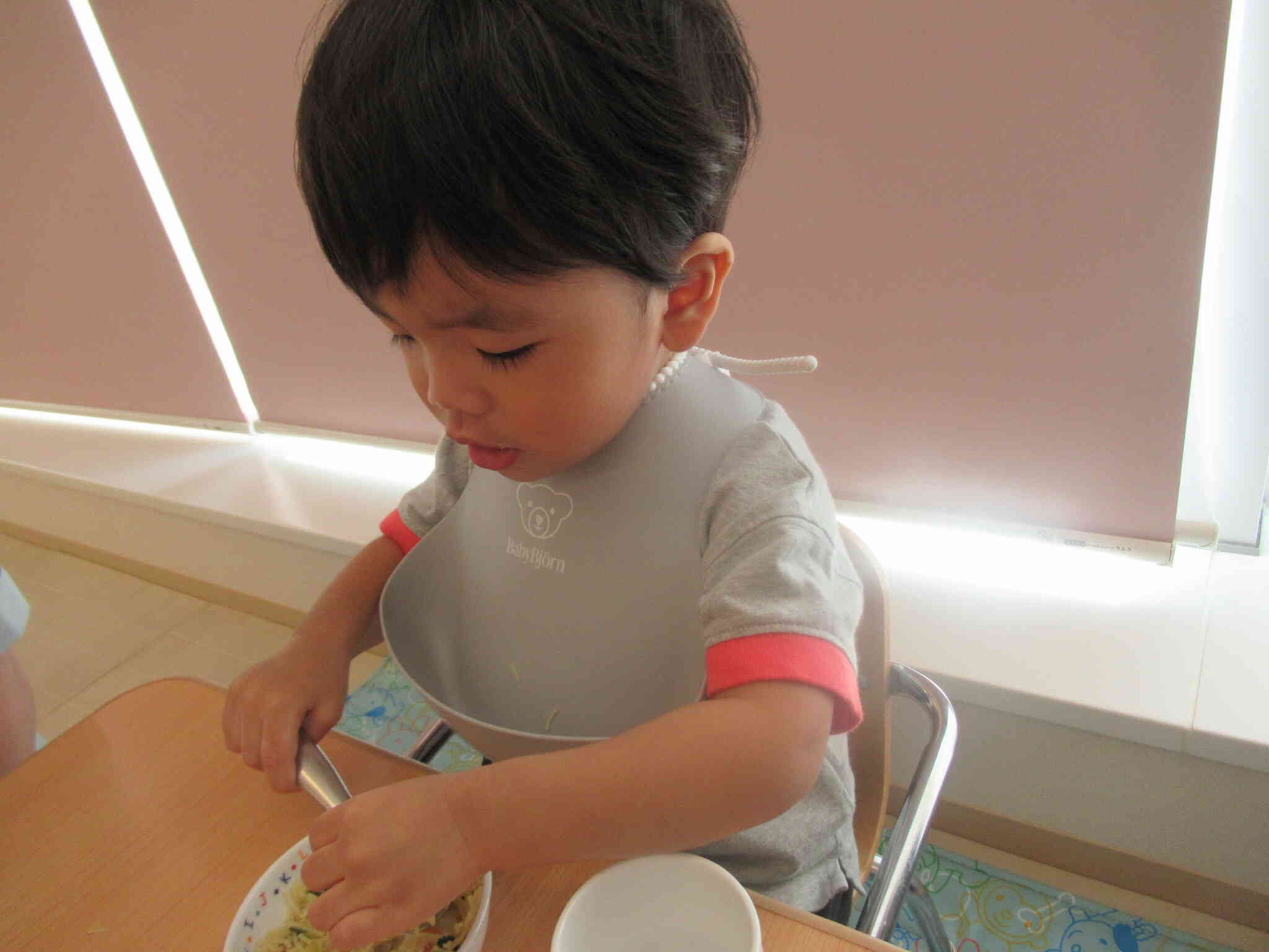 ☆1・2歳児　おやつの様子☆