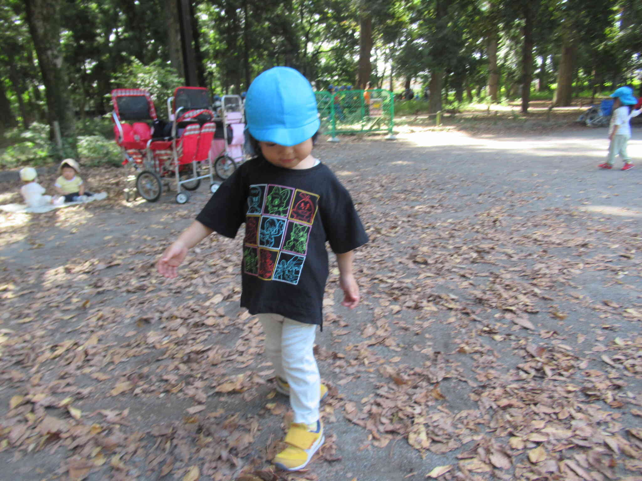 秋みつけ&製作☆うさぎ組(2歳児)