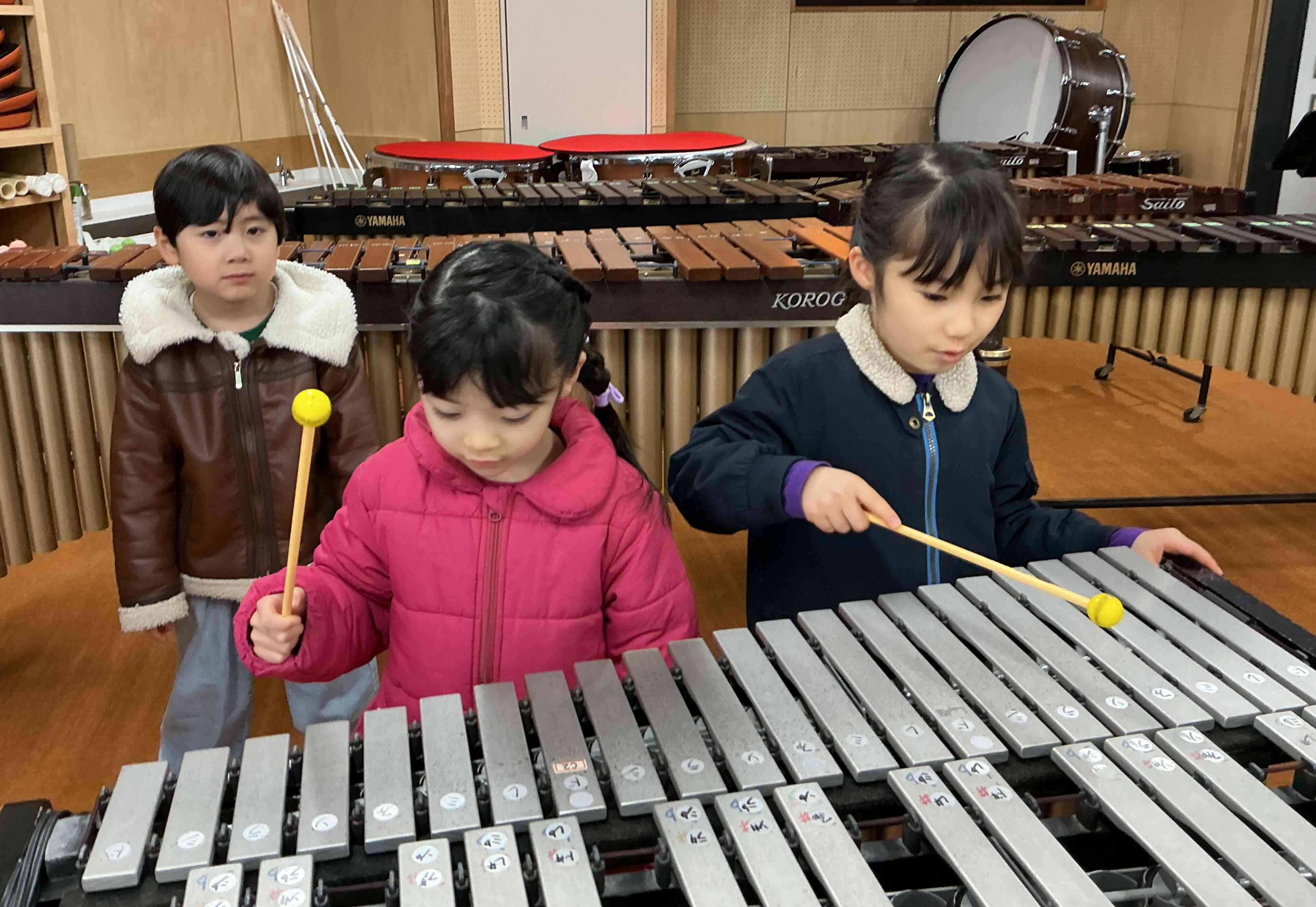 小学校の楽器に触れてみたよ！