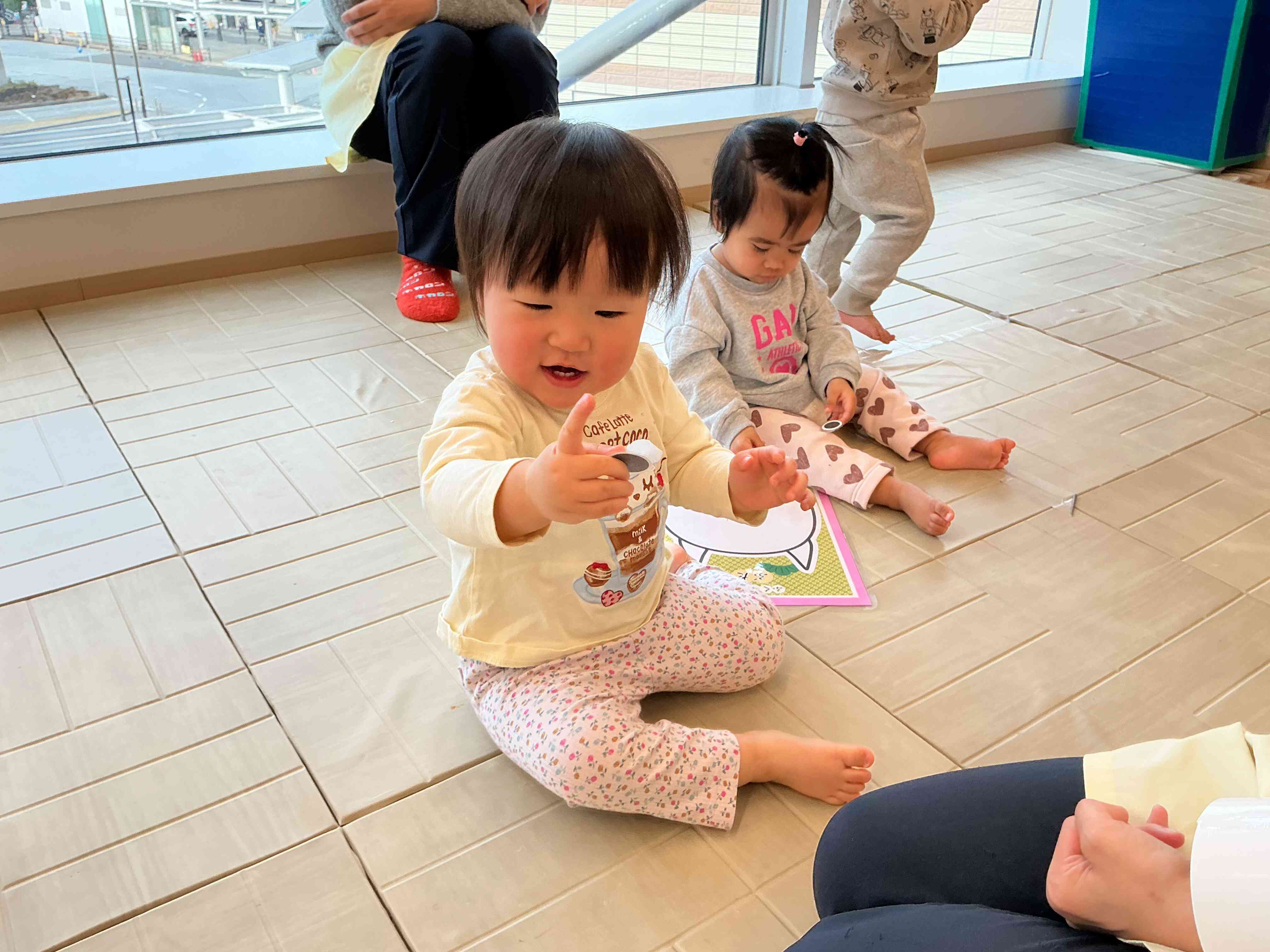 指にくっついた!