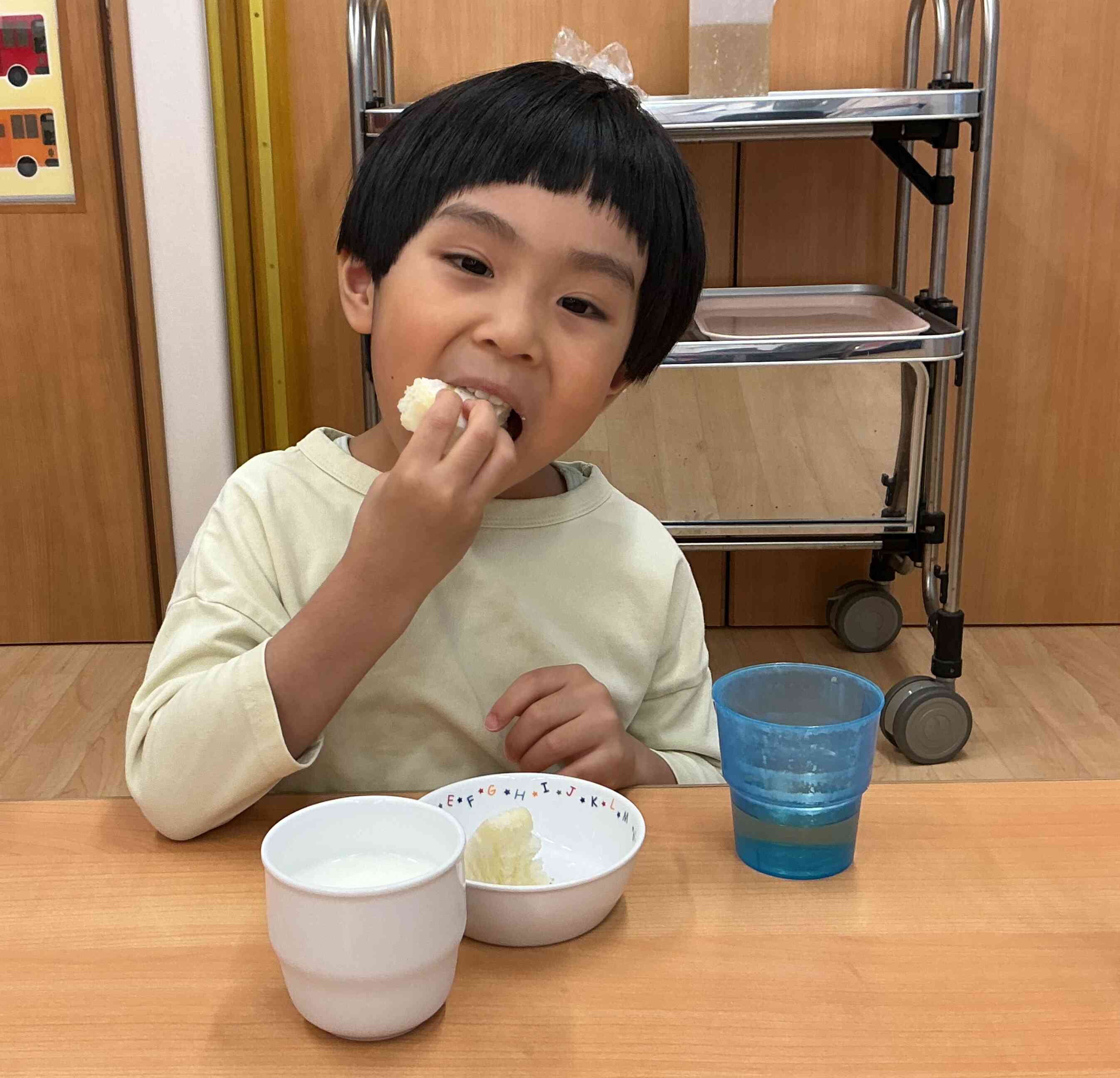 大きなお口でぱくりっ！