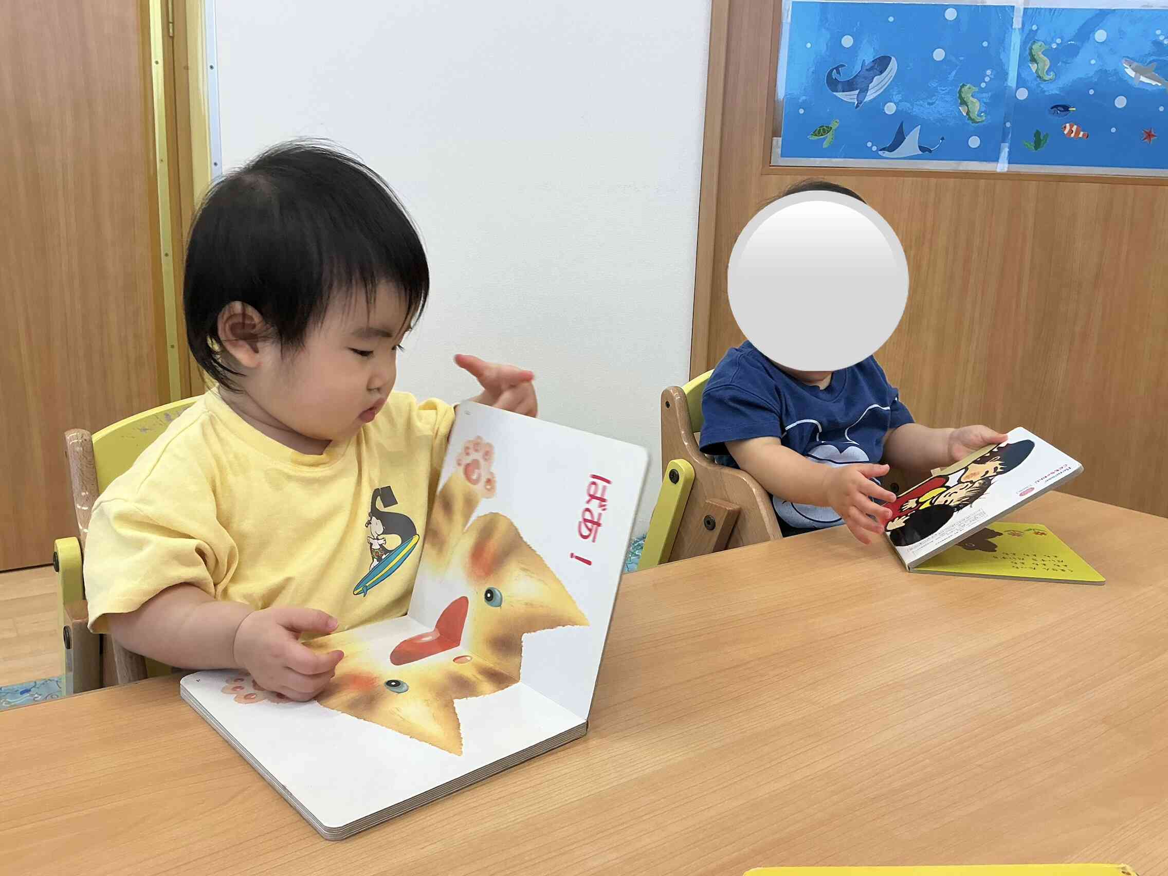 少しずつ上手に手先が使えるように・・・
