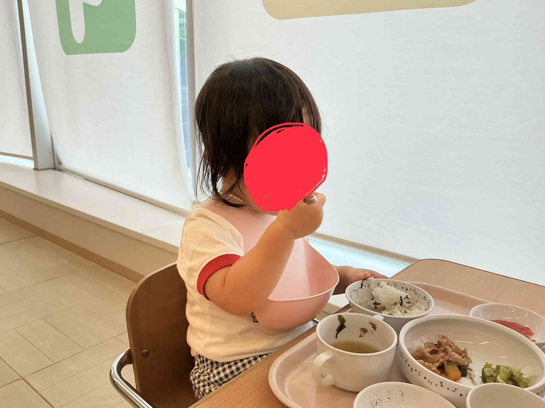自分で作ったふりかけをパクッ！