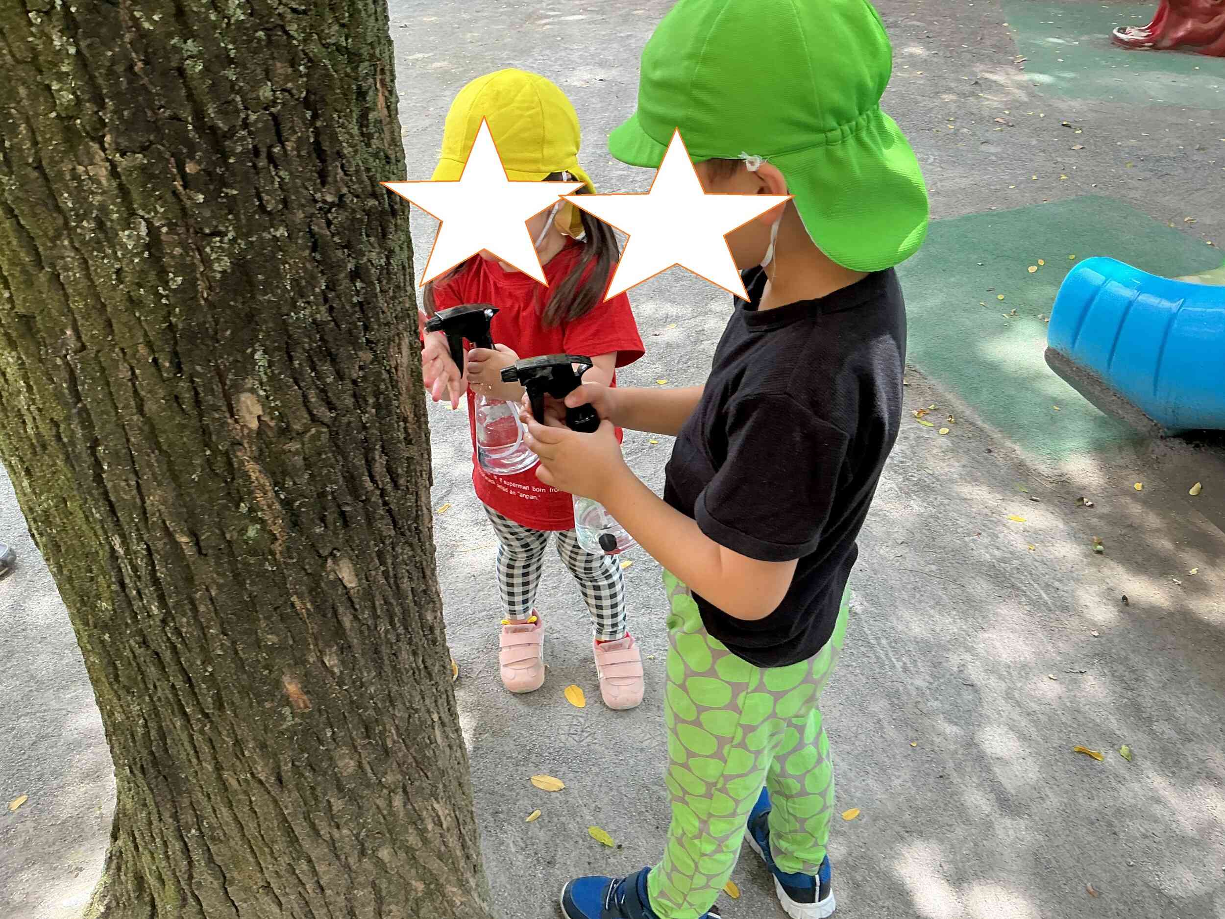 公園で霧吹き⭐︎