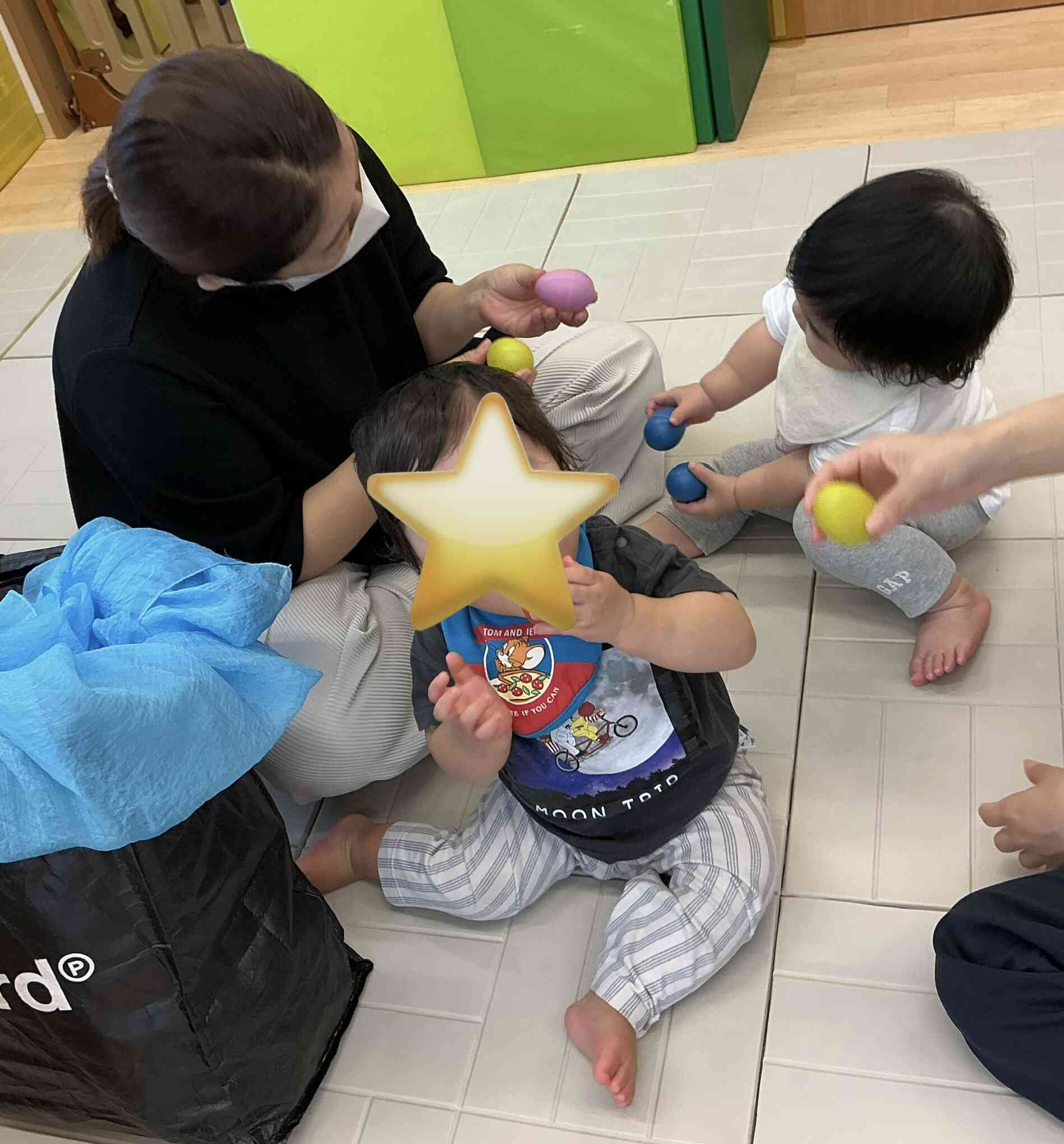 リトミックでお気に入りのマラカス♪