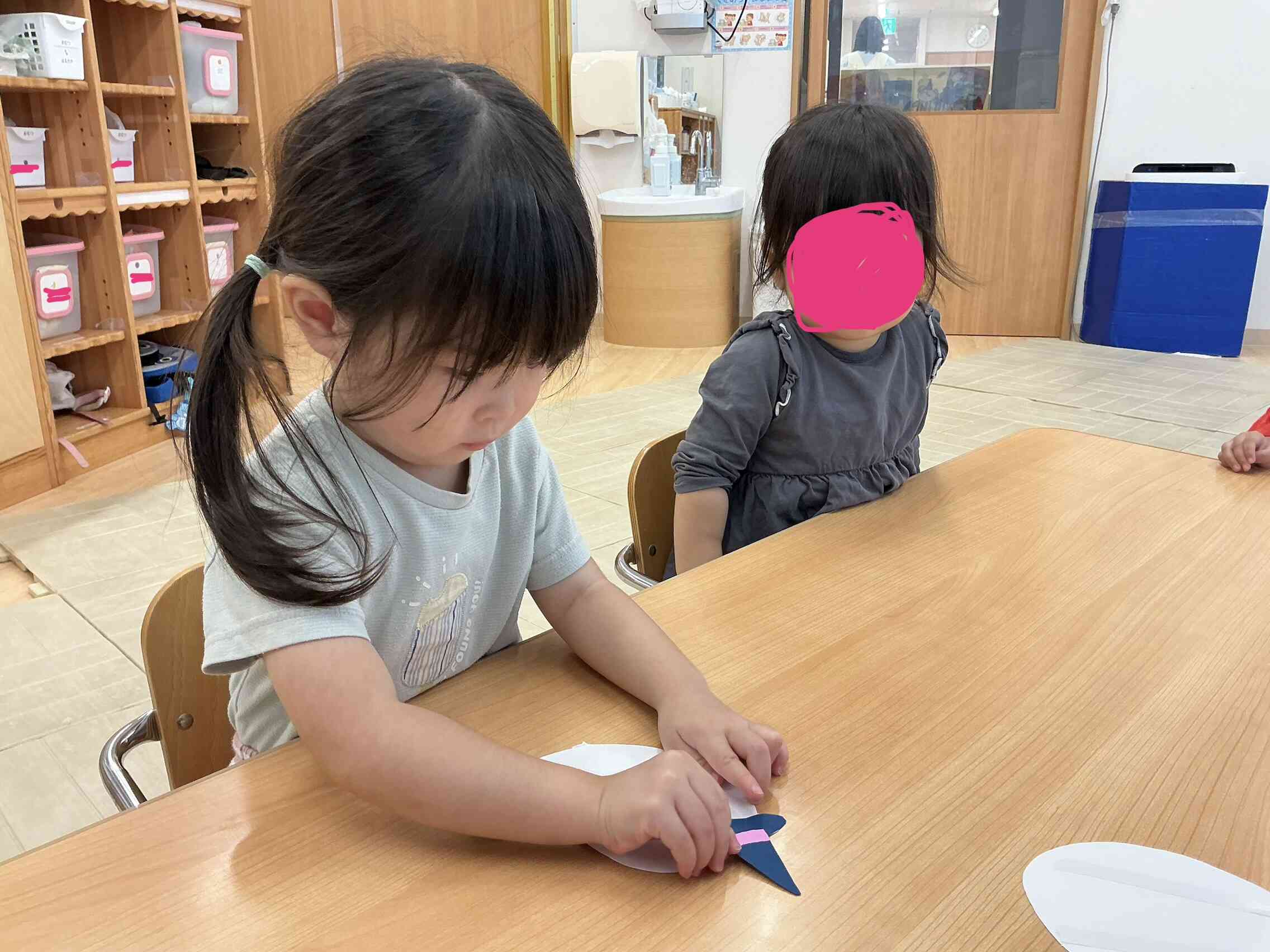 おばけさんに帽子をぺったん!