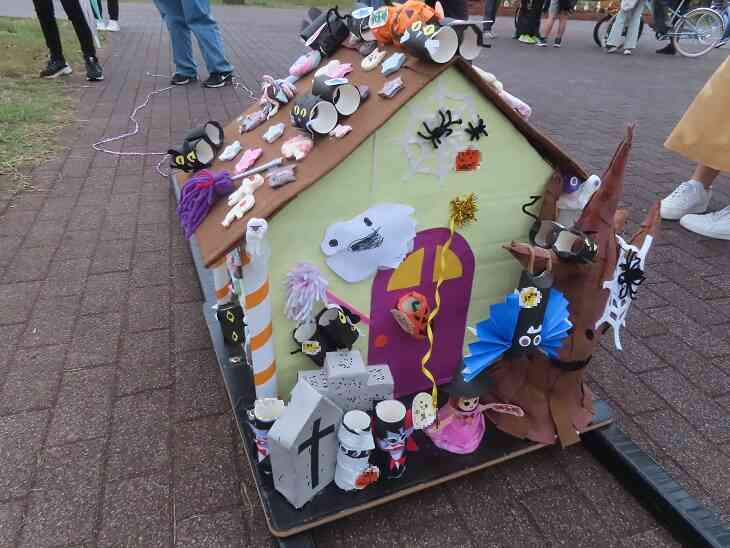 ５歳児さんお手製！ハロウィンおみこし！