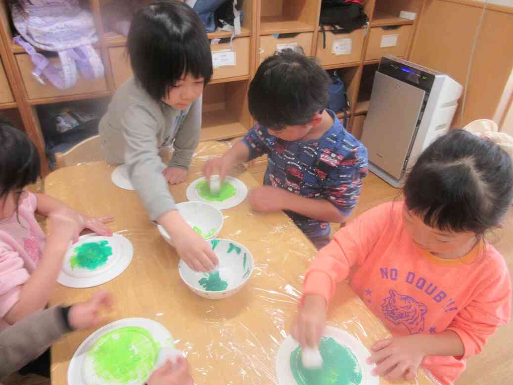 クリスマスツリー（４歳児・５歳児）