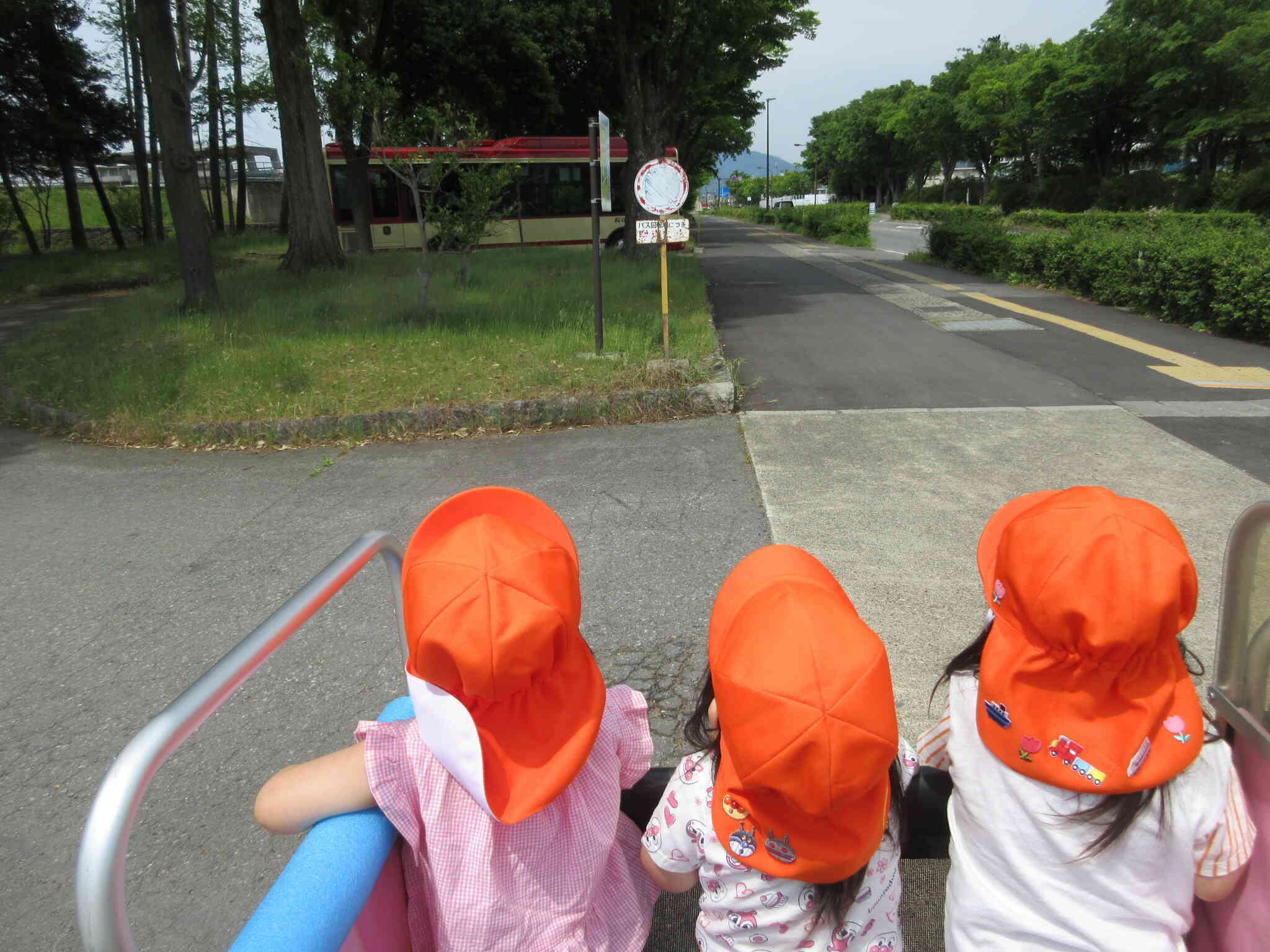 バスの発車を見ることができました。いってらっしゃーい！