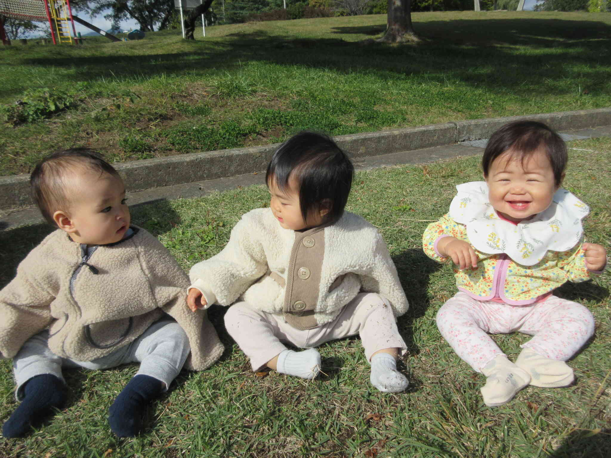 誕生日会のあとはみんなでお散歩にいきました